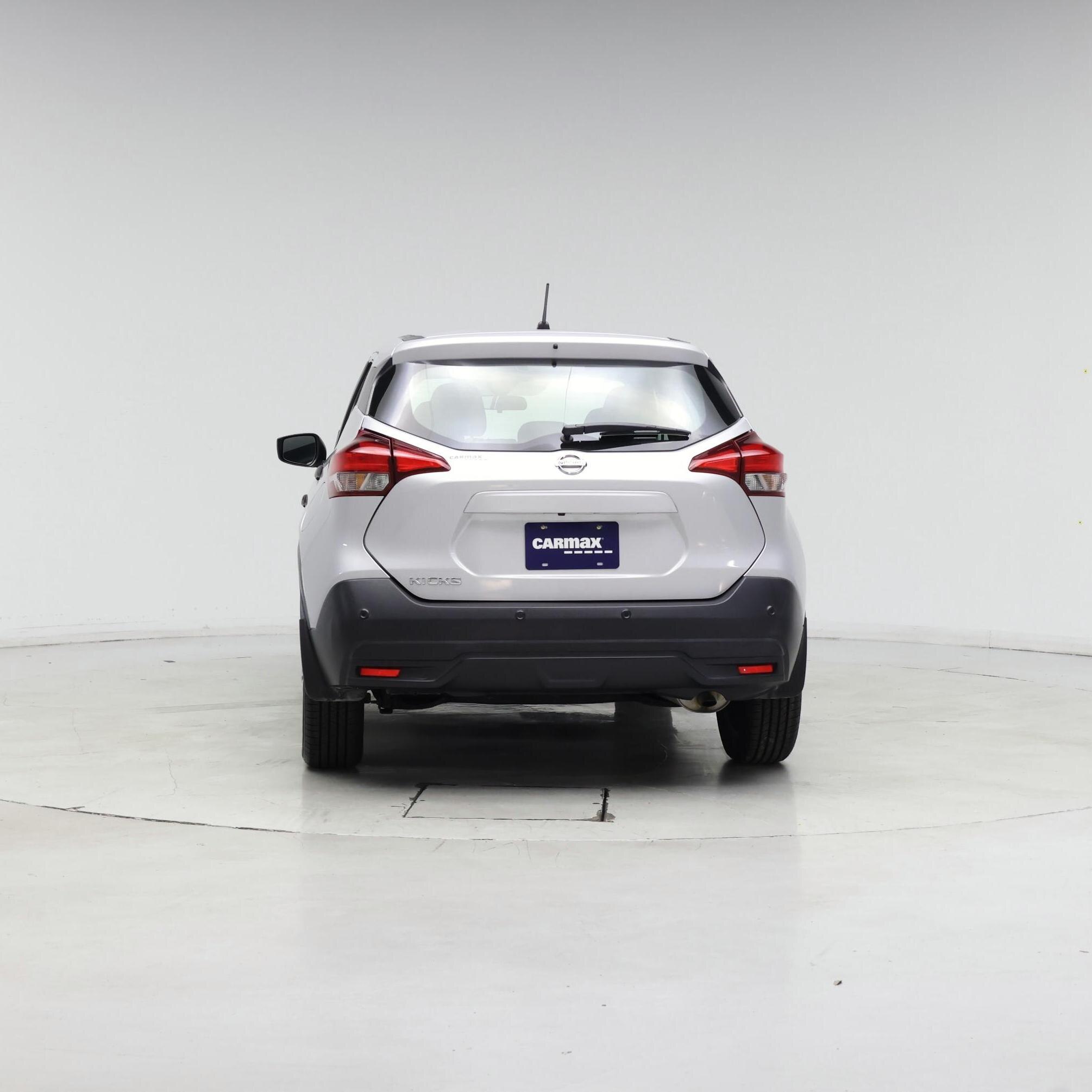 Thumbnail: 2020 Nissan Kicks - 6