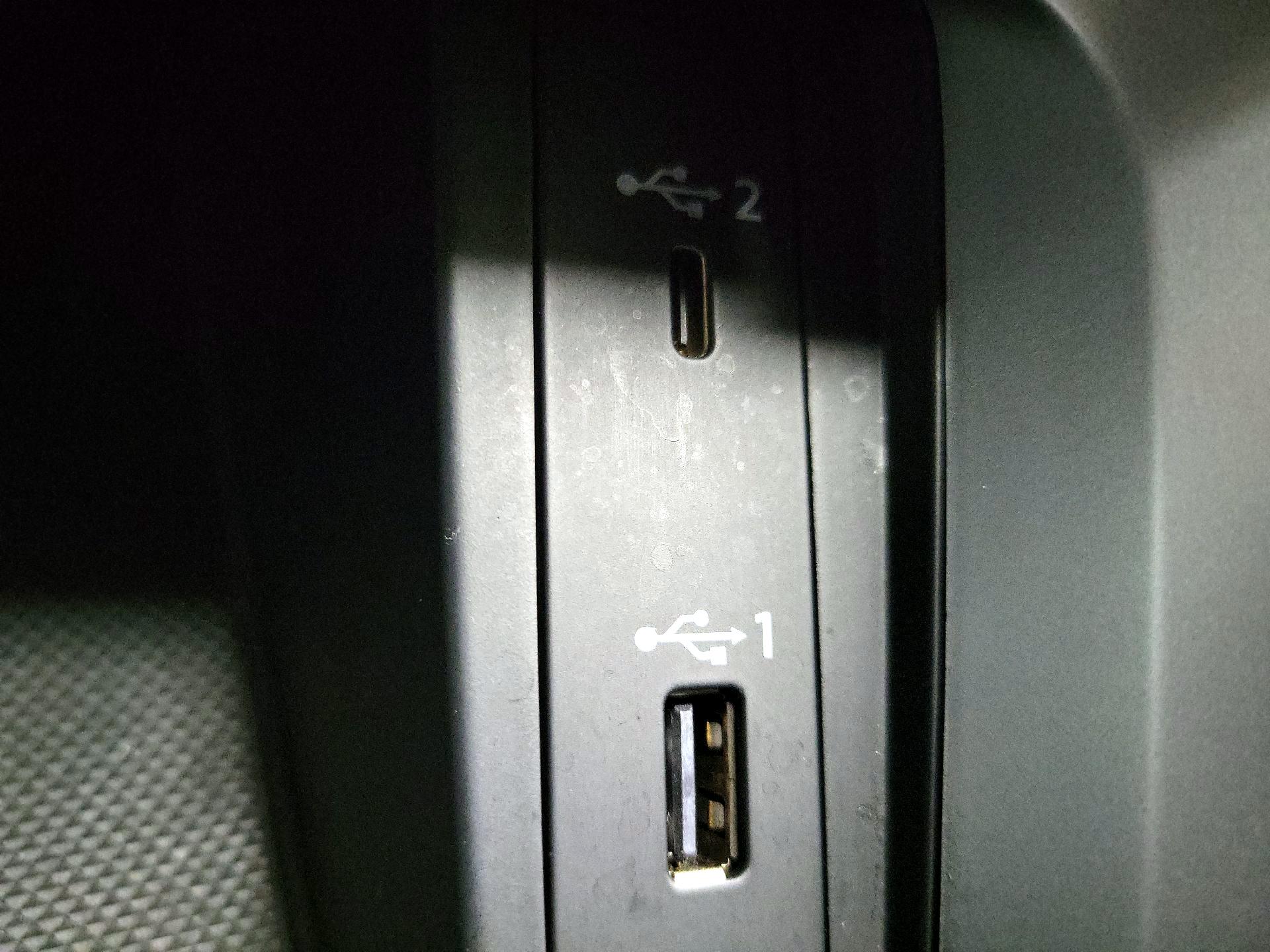 Thumbnail: 2020 Audi Q3 - 18