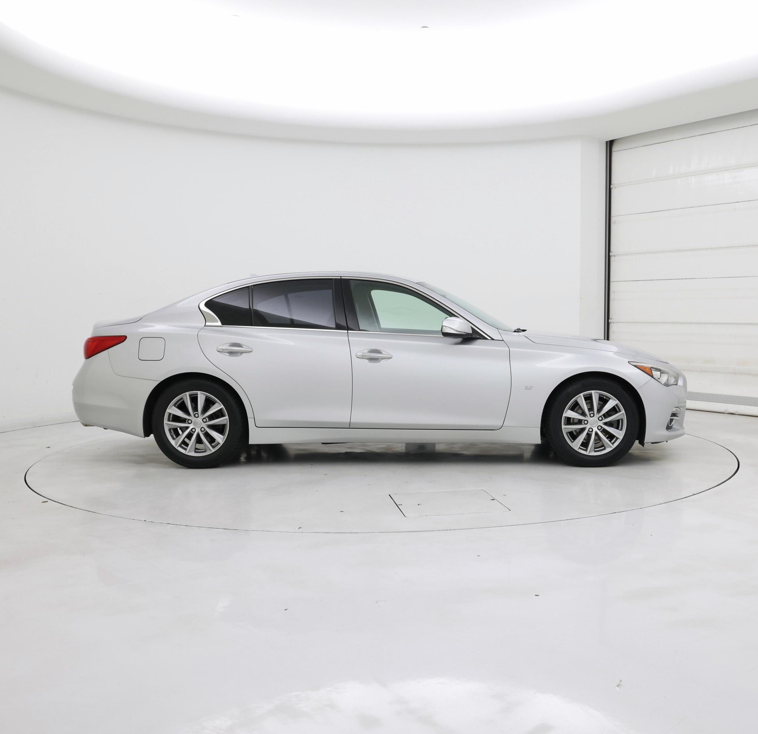 Thumbnail: 2015 INFINITI Q50 - 7