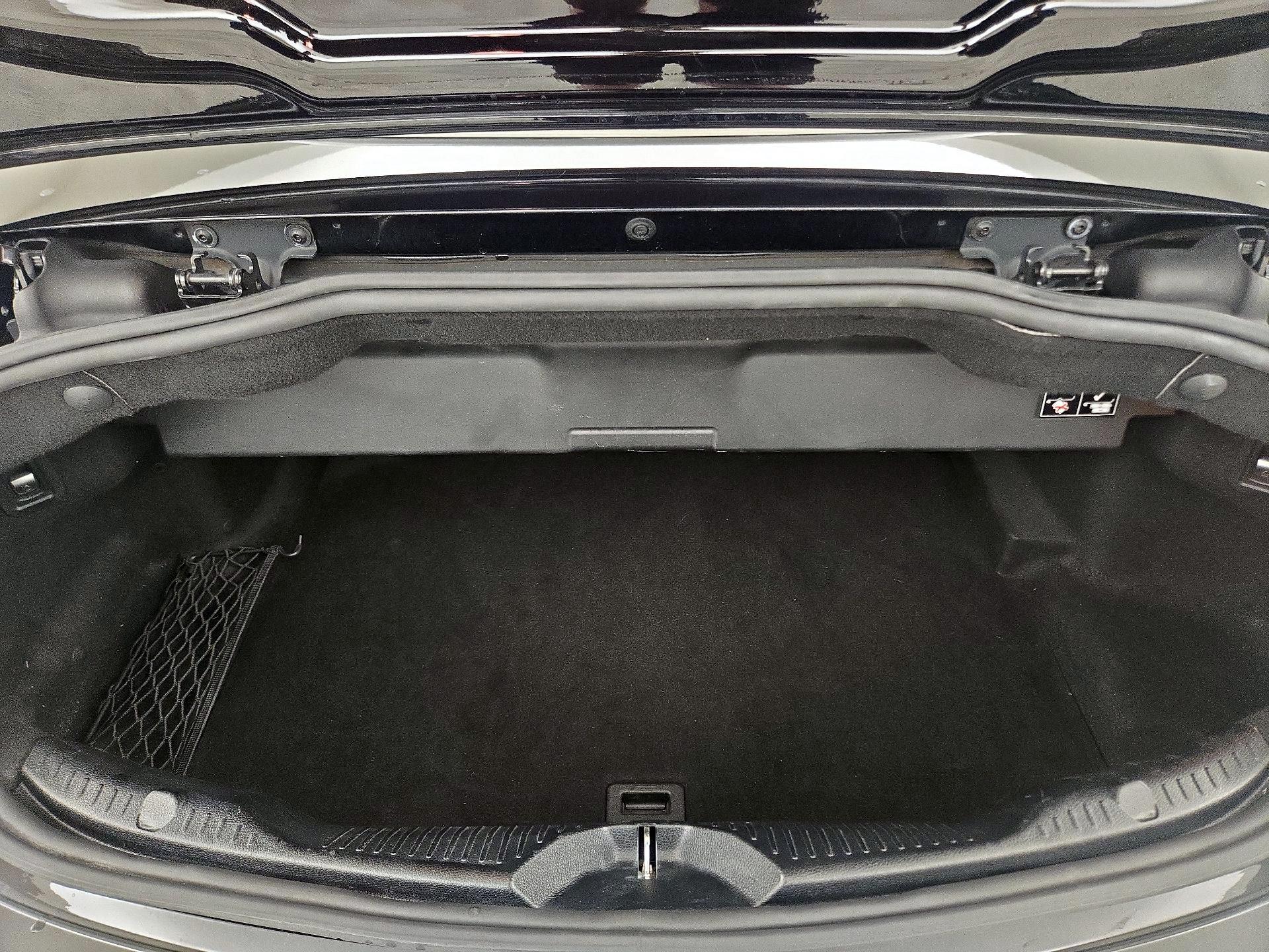 Thumbnail: 2018 Mercedes-Benz C-Class - 20