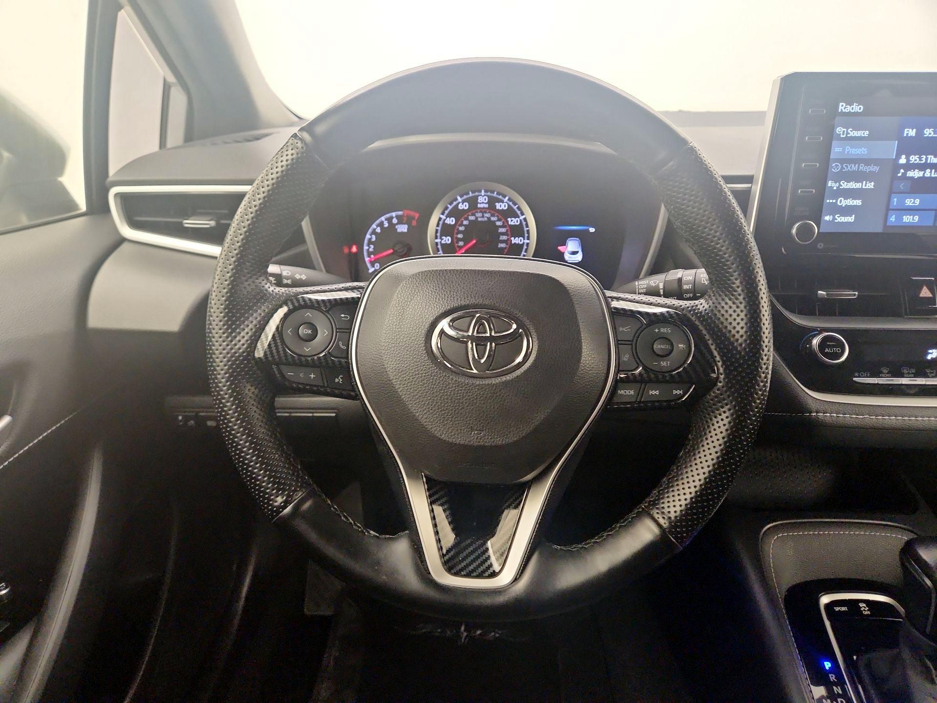 Thumbnail: 2021 Toyota Corolla - 10