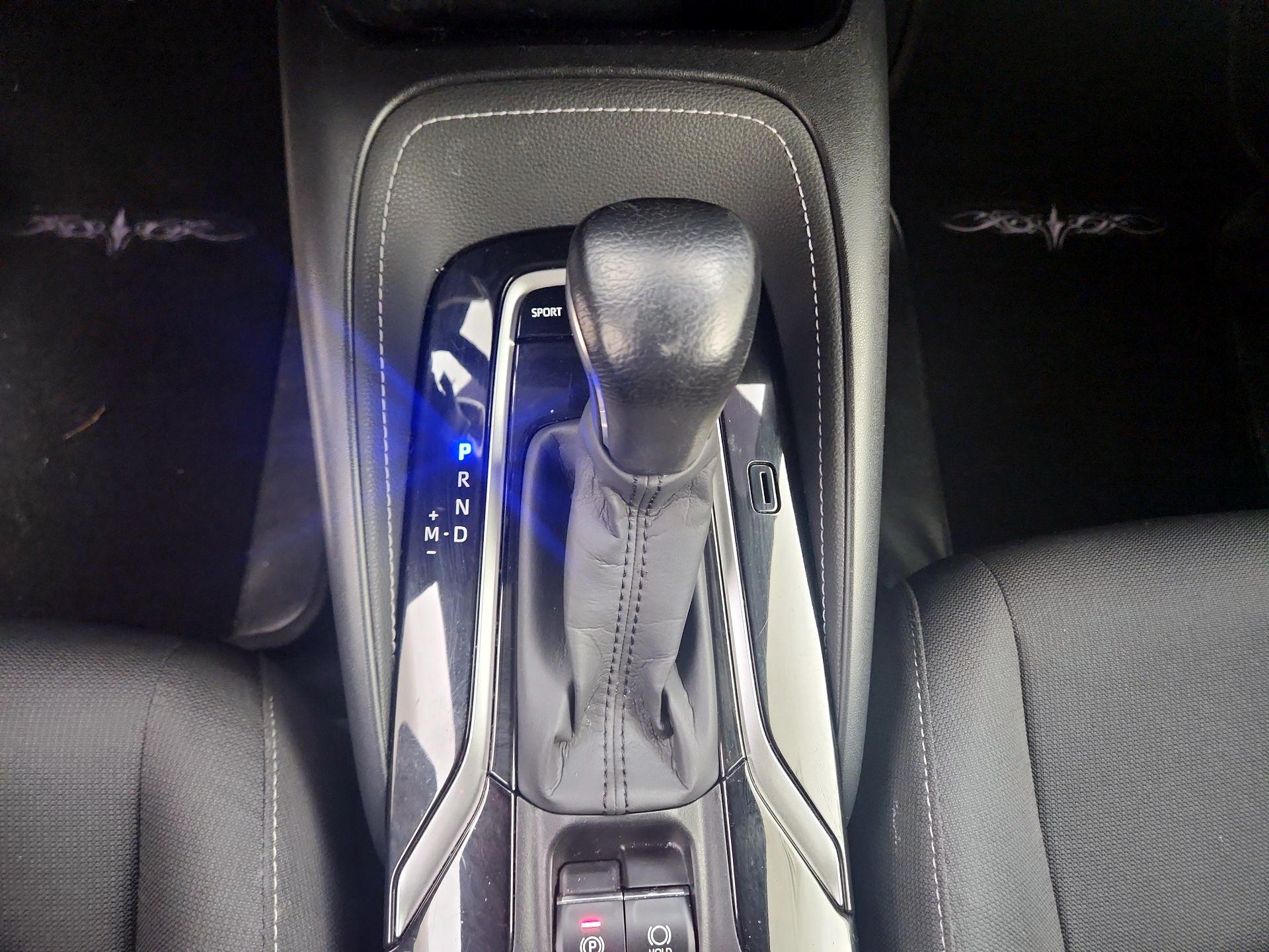 Thumbnail: 2021 Toyota Corolla - 17