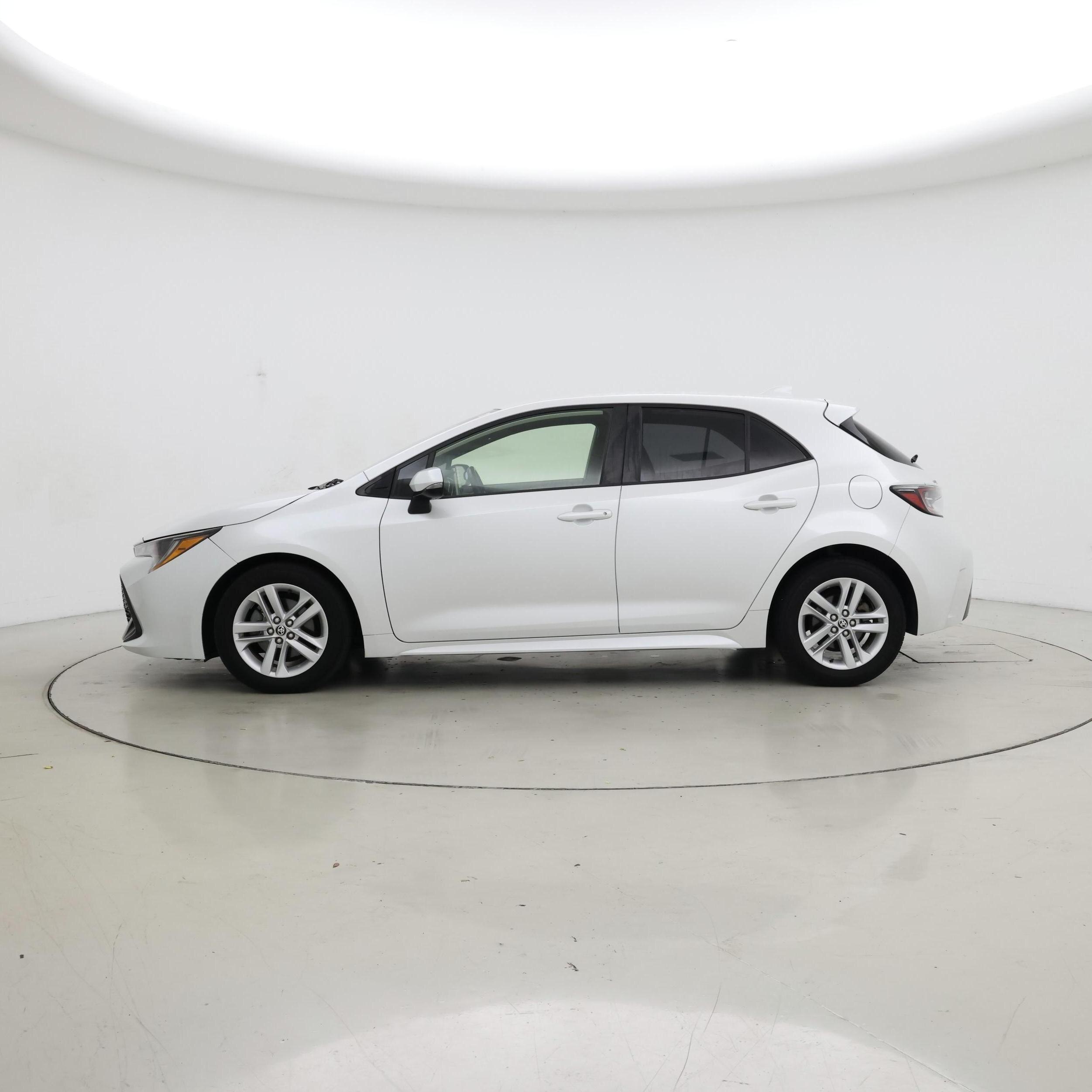 Thumbnail: 2021 Toyota Corolla - 3