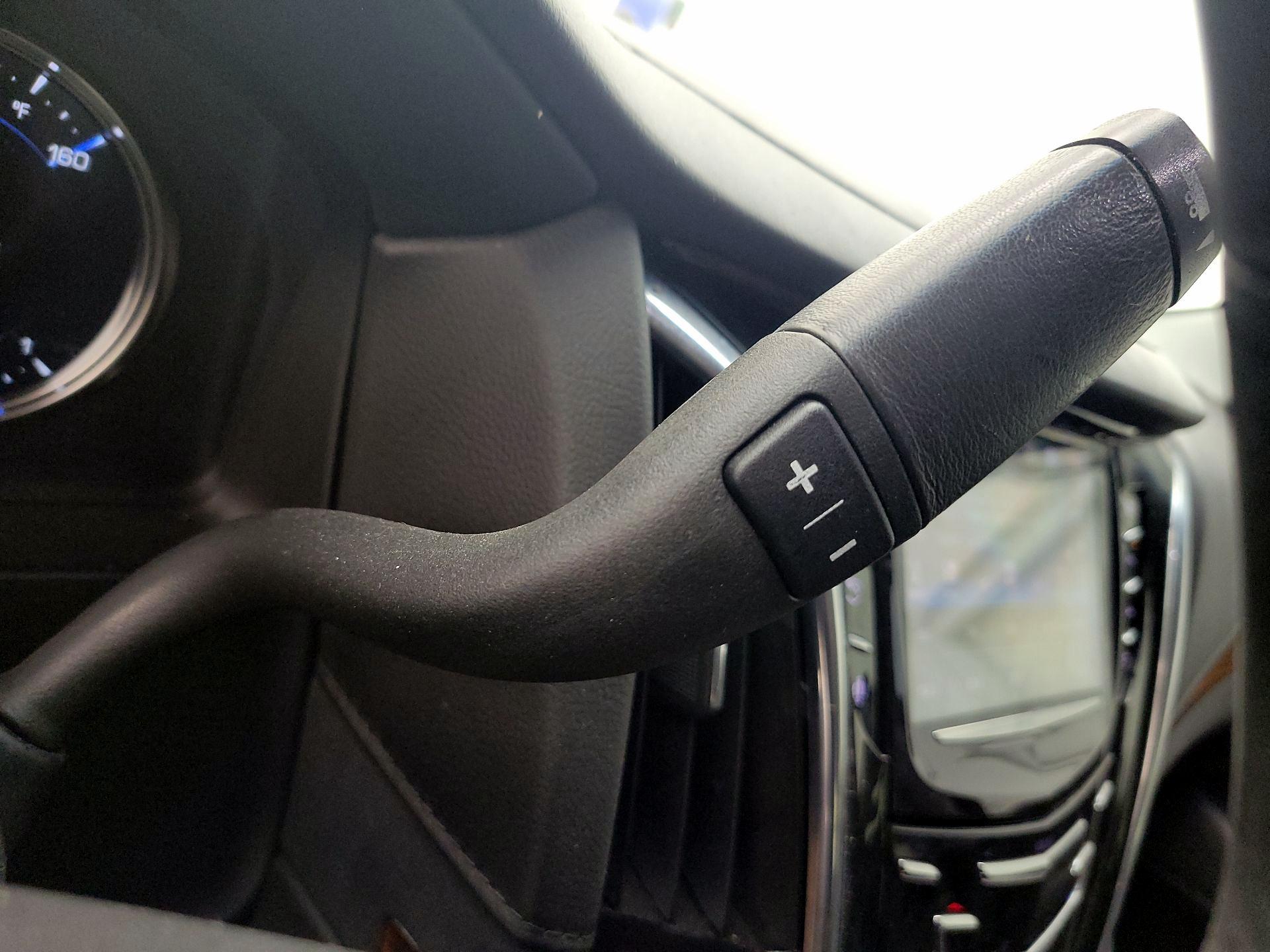 Thumbnail: 2016 Cadillac Escalade - 18