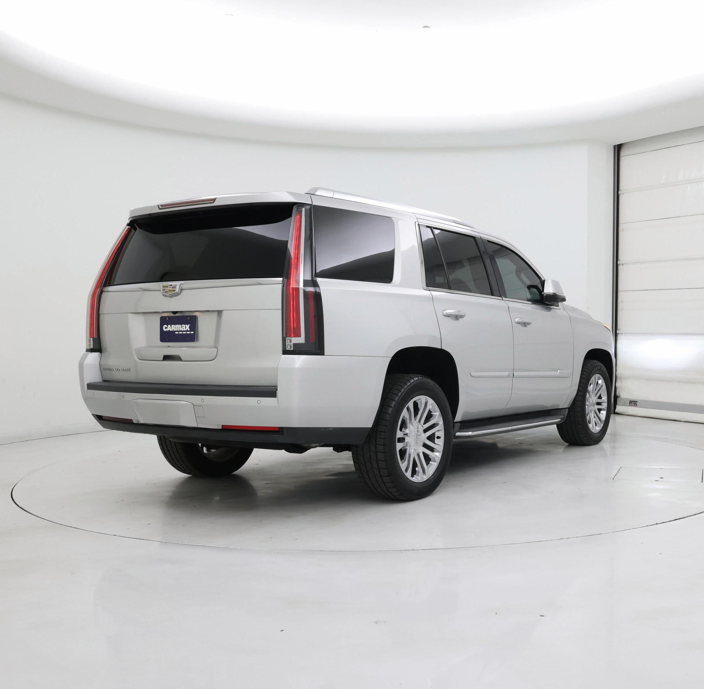 Thumbnail: 2016 Cadillac Escalade - 8