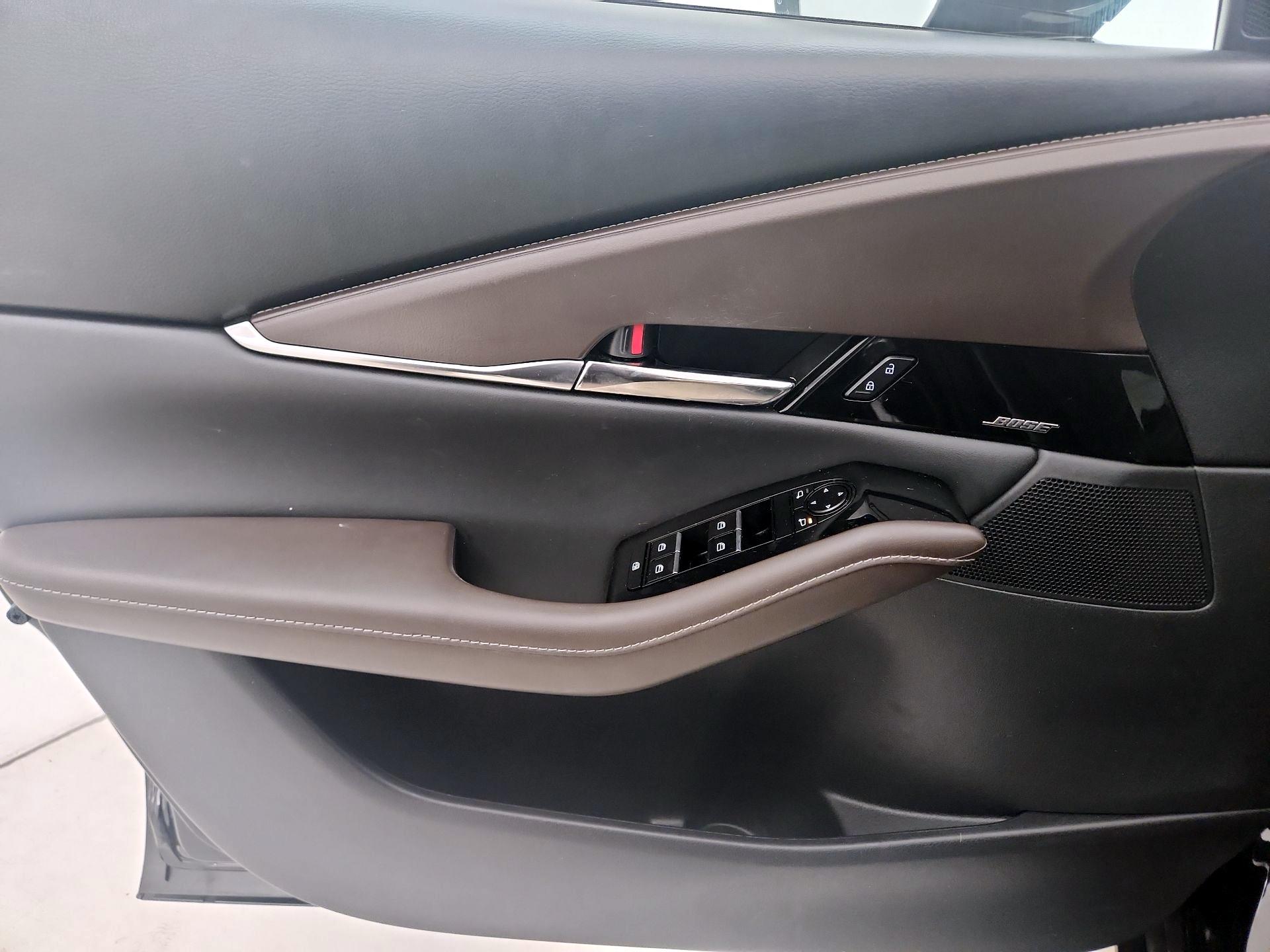 Thumbnail: 2022 Mazda CX-30 - 12