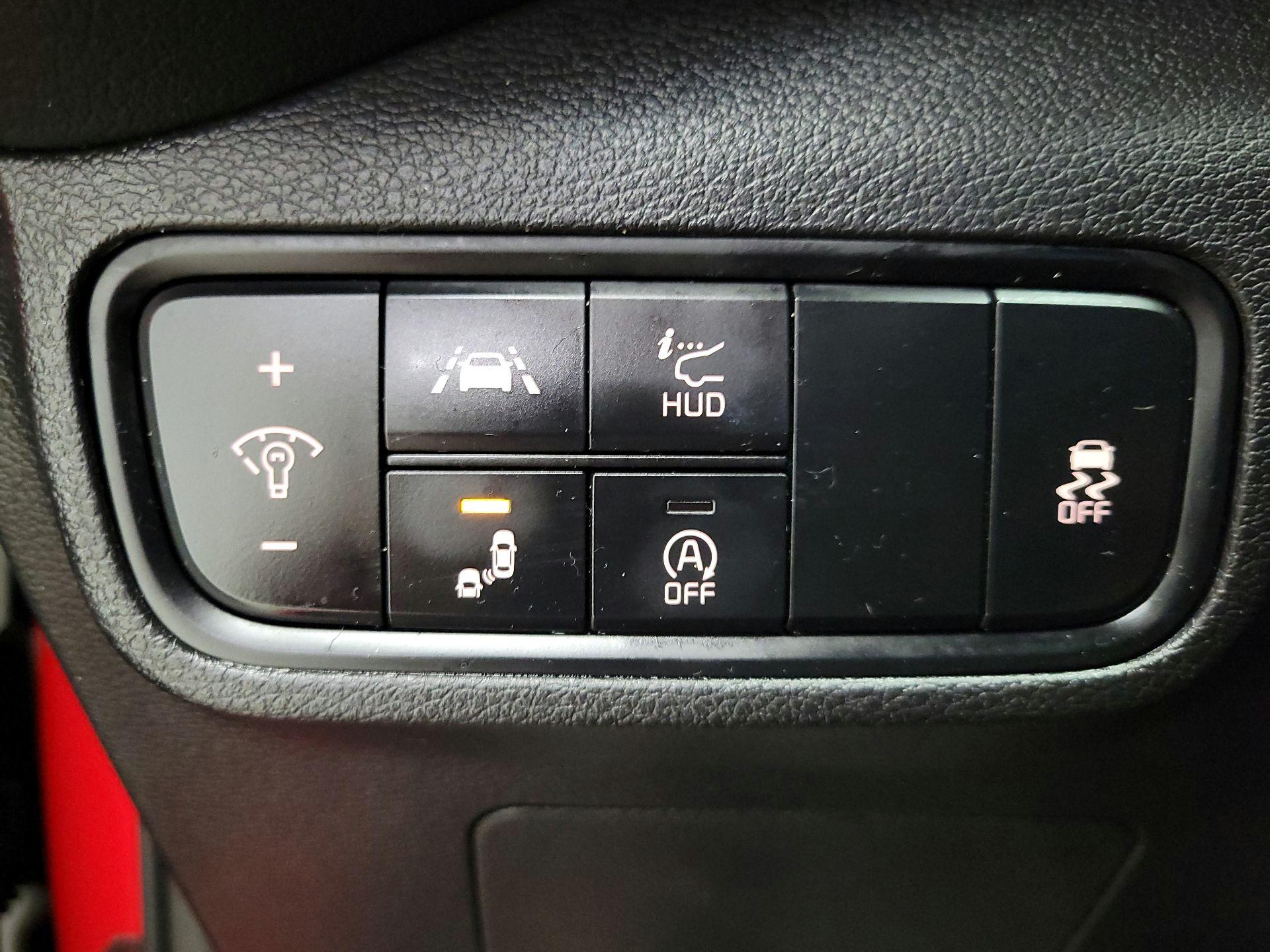 Thumbnail: 2020 Kia Soul - 13