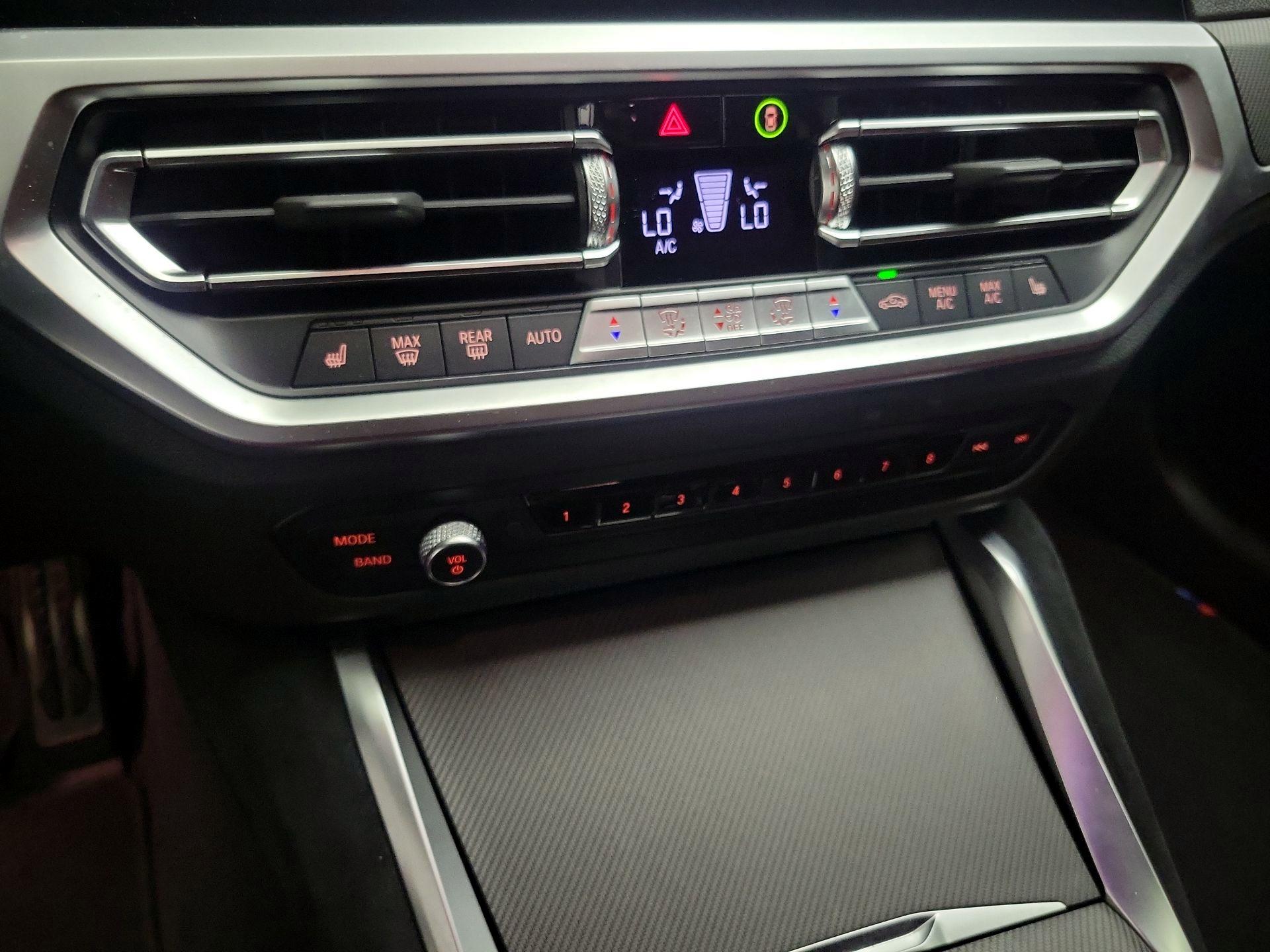 Thumbnail: 2022 BMW 2 Series - 16