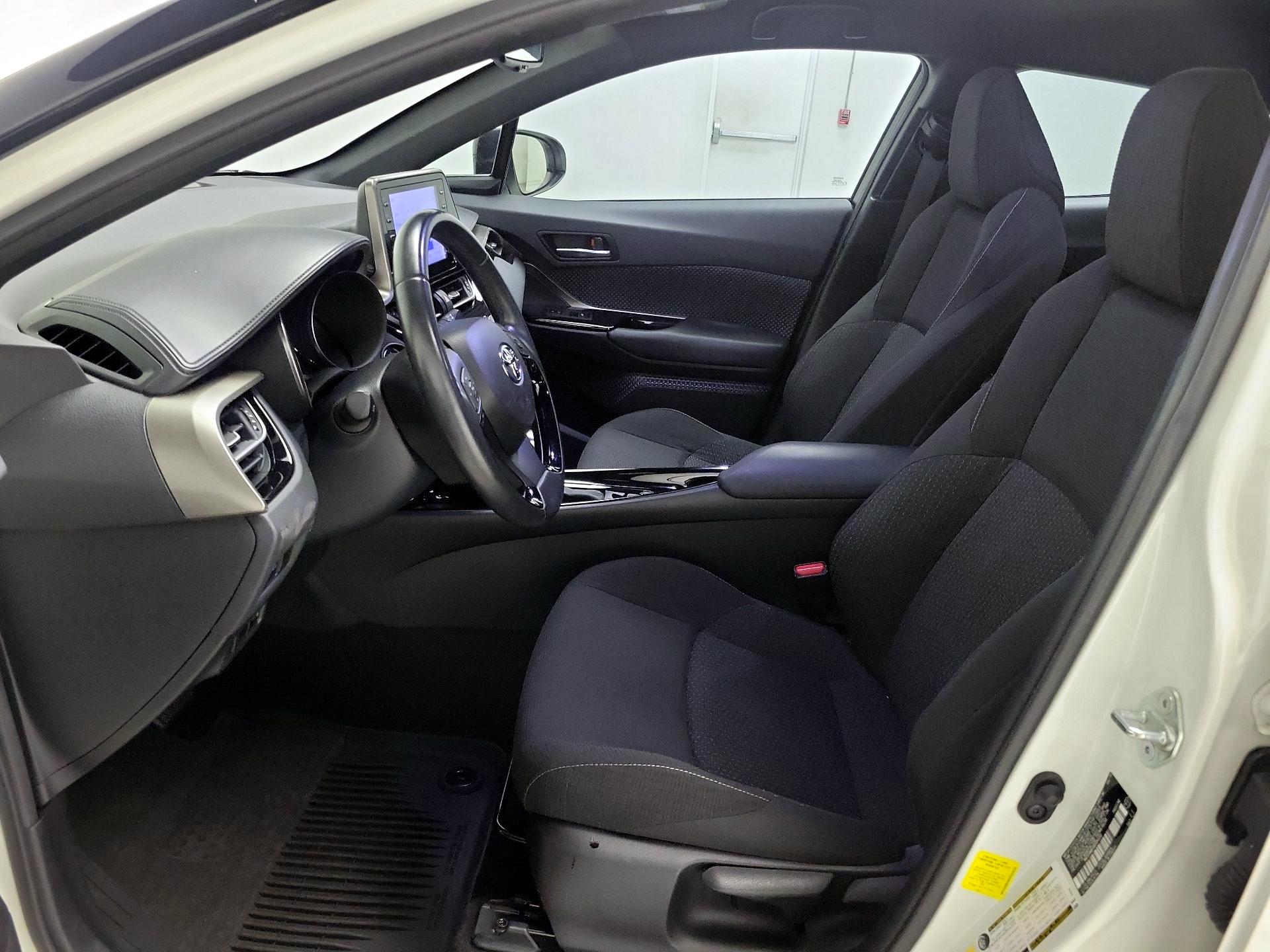 Thumbnail: 2019 Toyota C-HR - 11