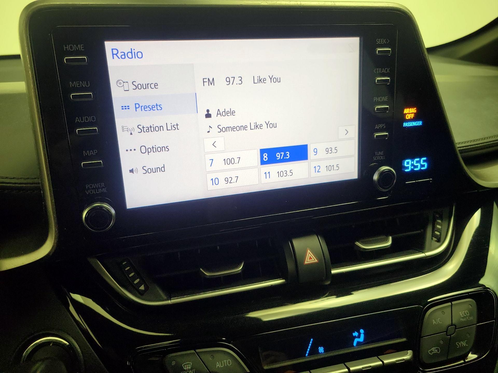 Thumbnail: 2019 Toyota C-HR - 15