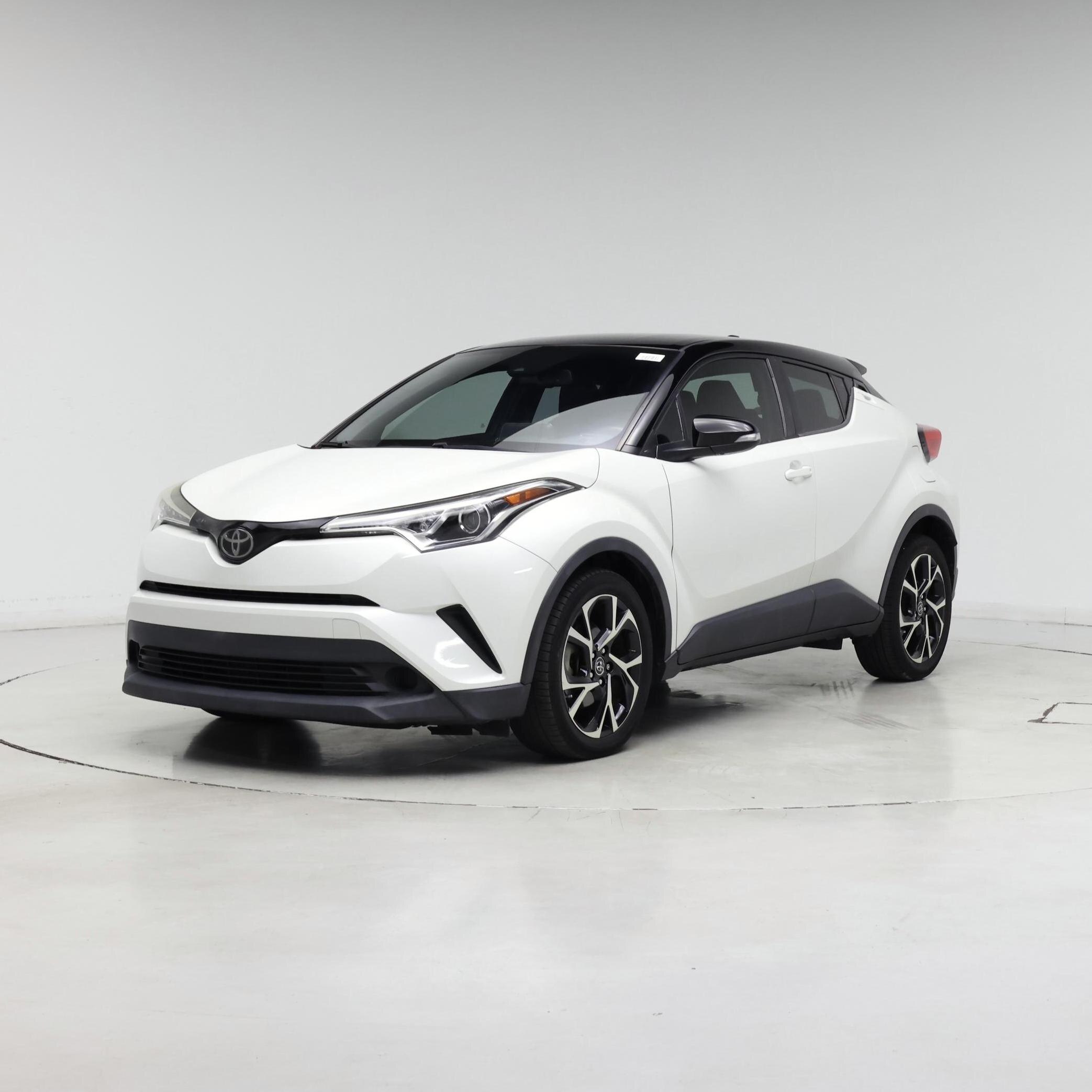 Thumbnail: 2019 Toyota C-HR - 4