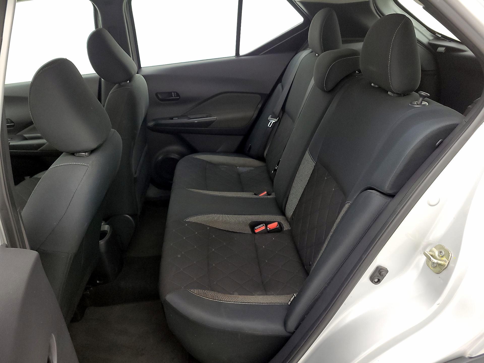 Thumbnail: 2020 Nissan Kicks - 19