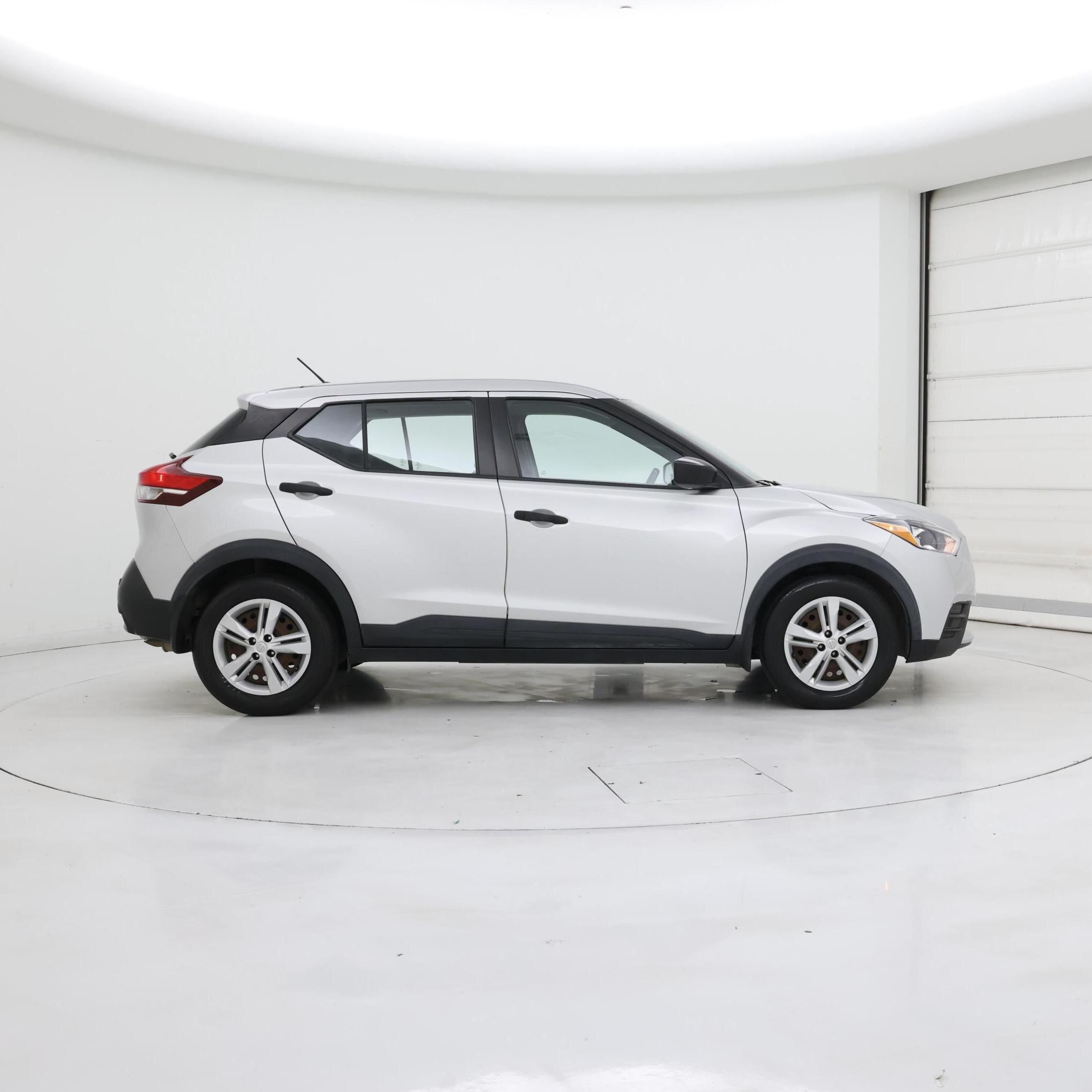 Thumbnail: 2020 Nissan Kicks - 7