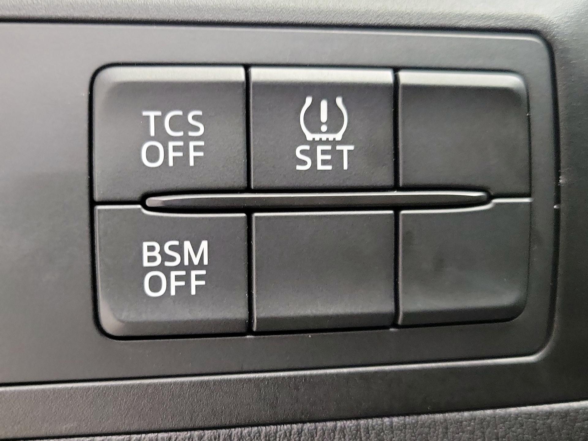 Thumbnail: 2015 Mazda CX-5 - 13