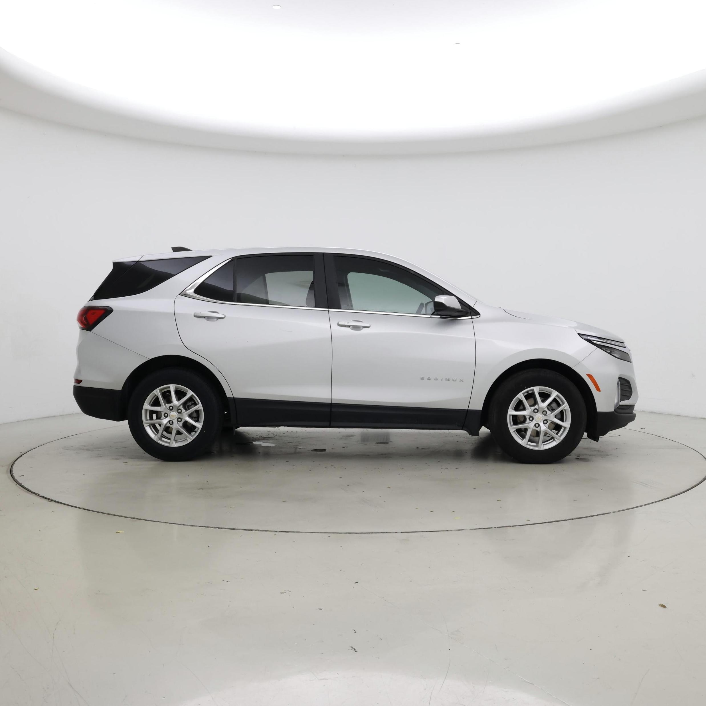 Thumbnail: 2022 Chevrolet Equinox - 7