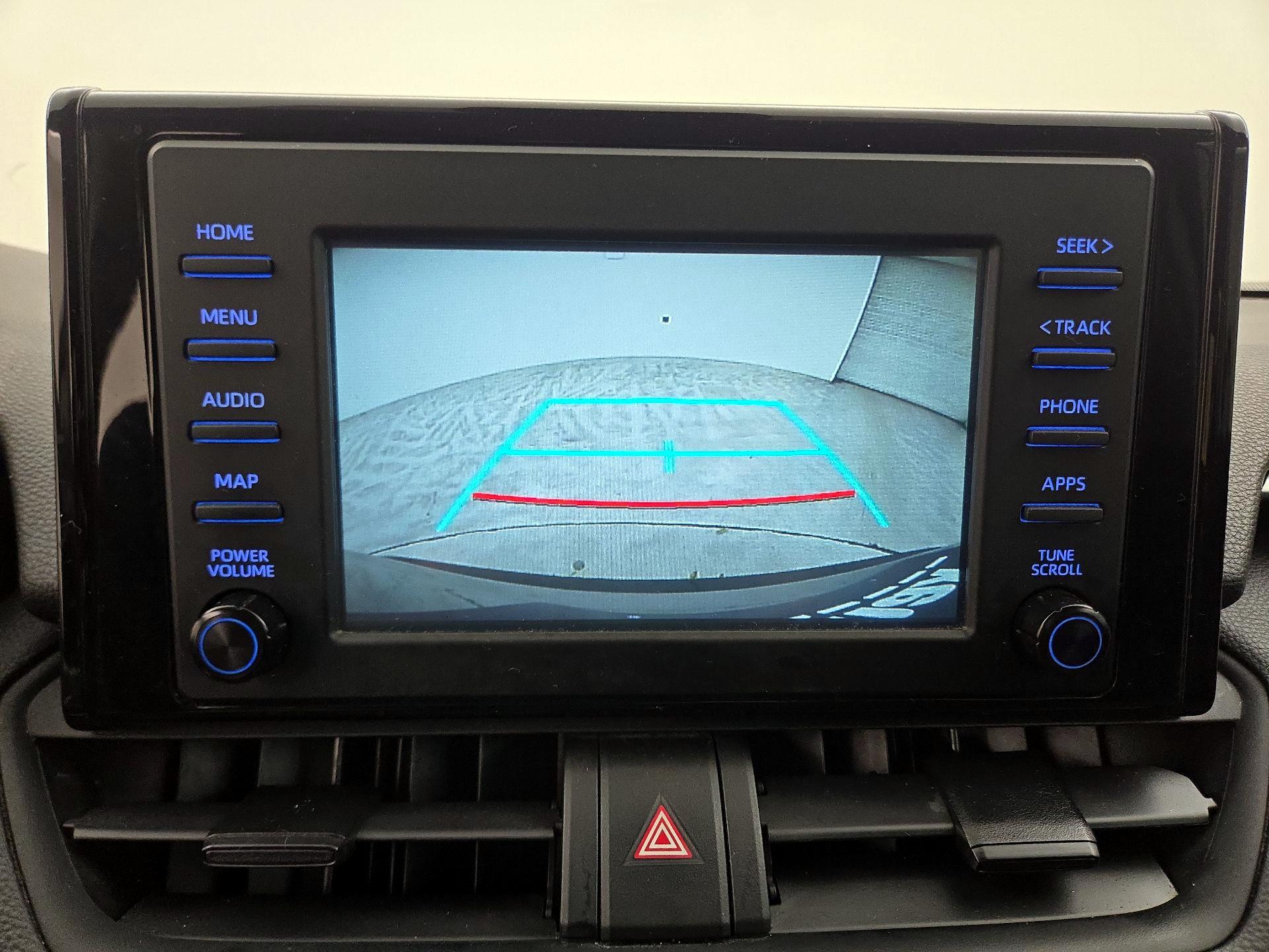 Thumbnail: 2019 Toyota RAV4 - 14