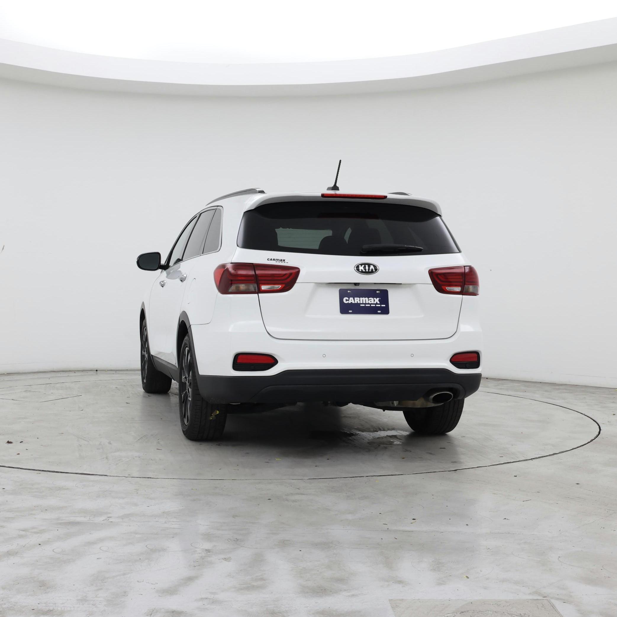 Thumbnail: 2020 Kia Sorento - 6