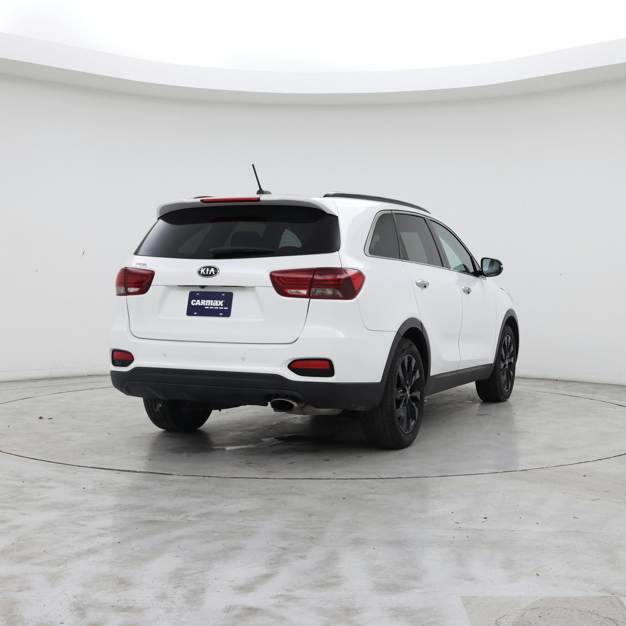 Thumbnail: 2020 Kia Sorento - 8