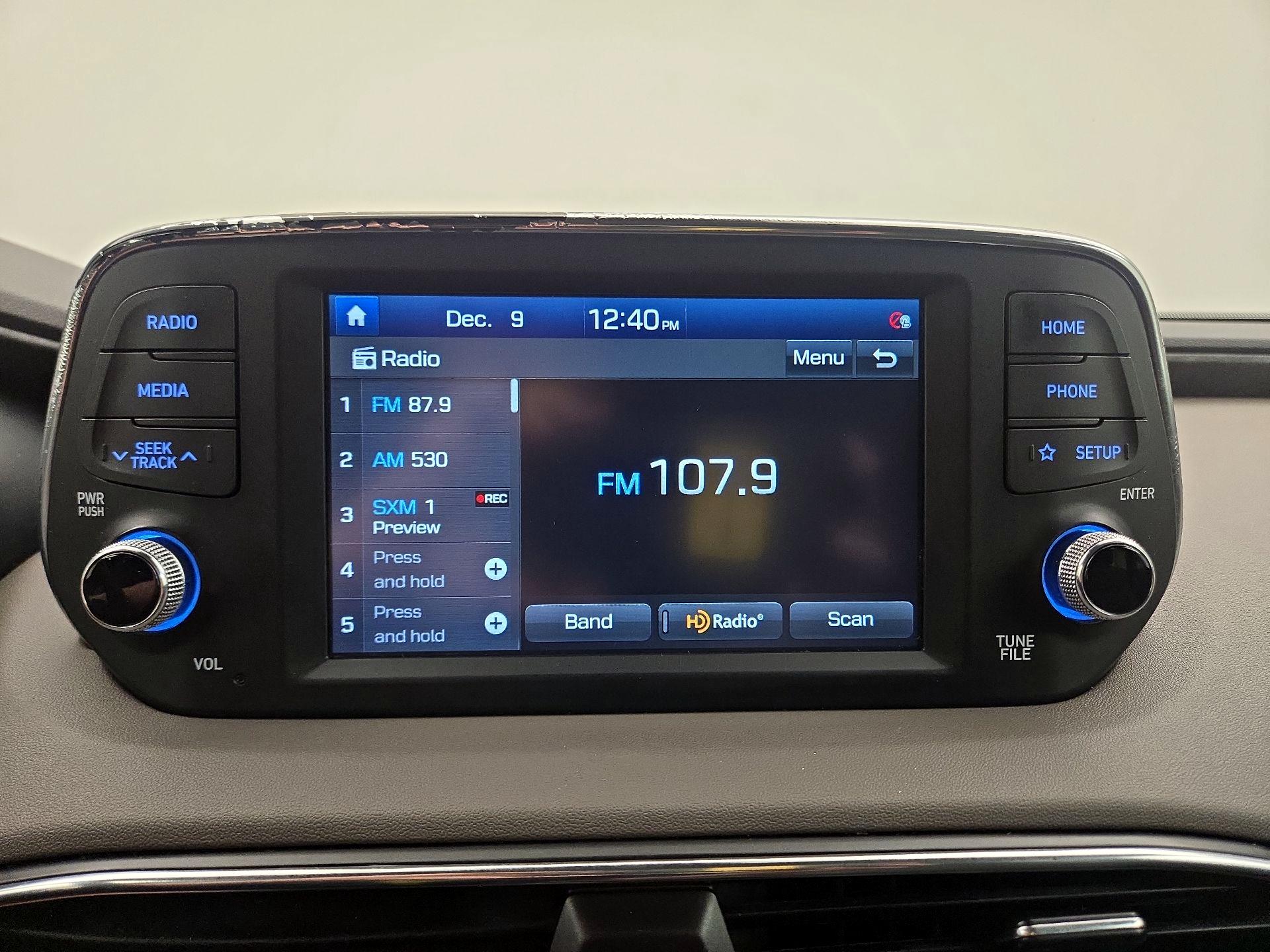 Thumbnail: 2020 Hyundai Santa Fe - 15