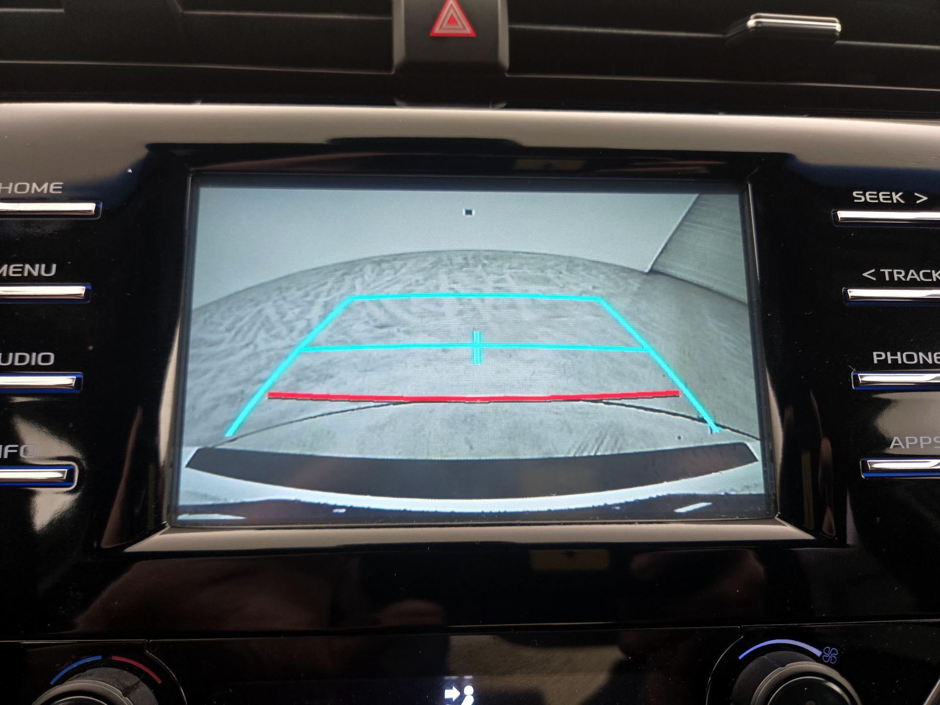 Thumbnail: 2018 Toyota Camry - 14