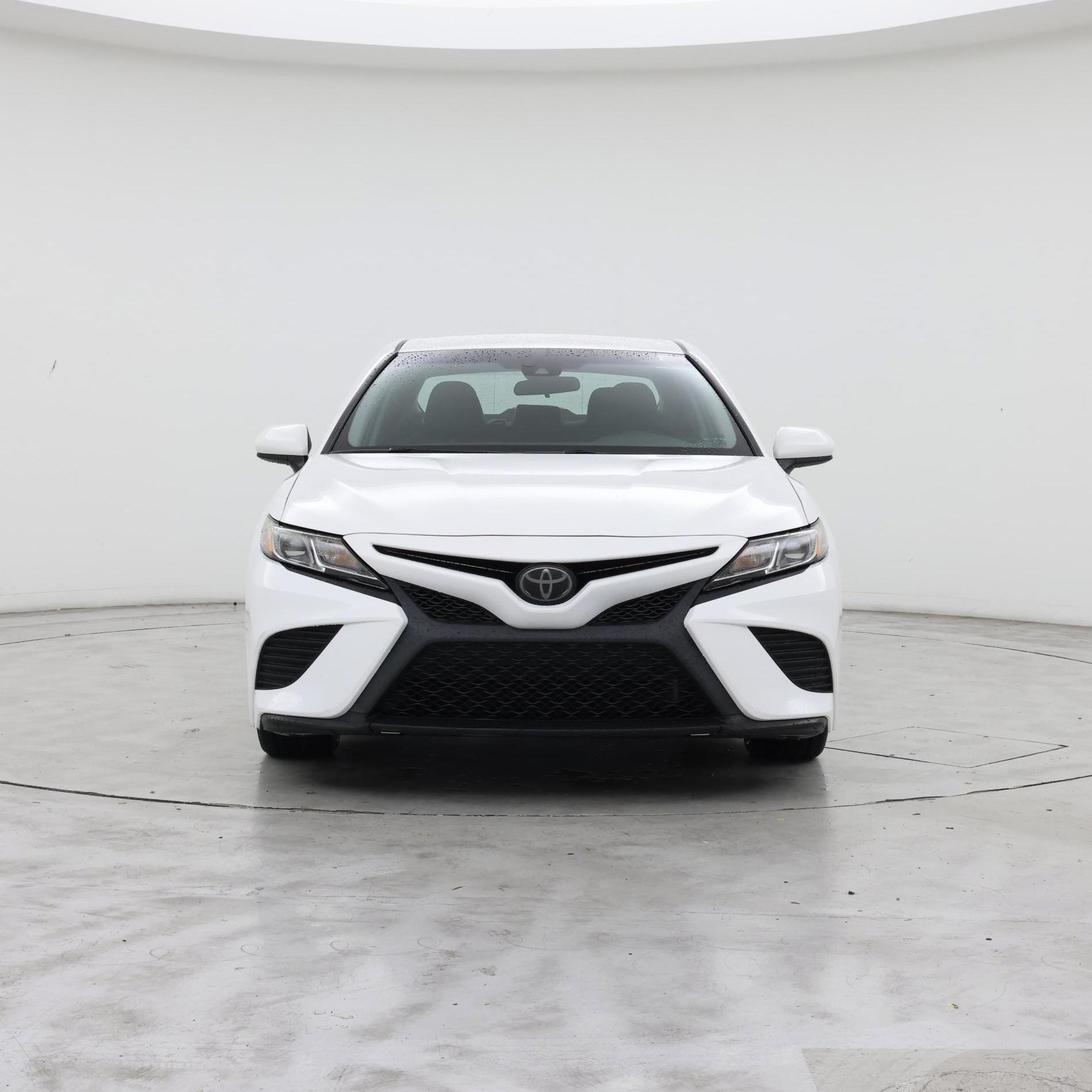 Thumbnail: 2018 Toyota Camry - 5