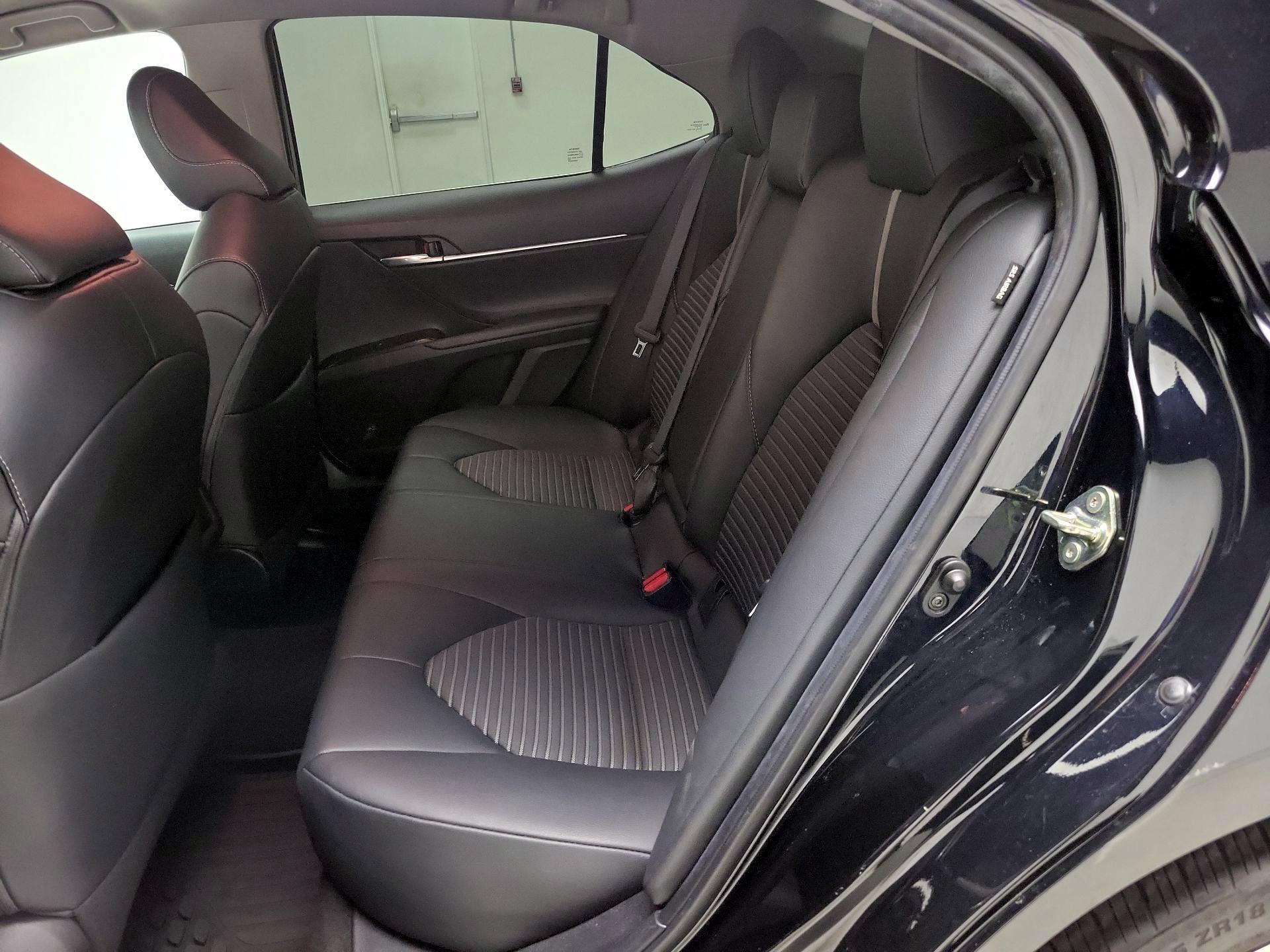 Thumbnail: 2019 Toyota Camry - 19