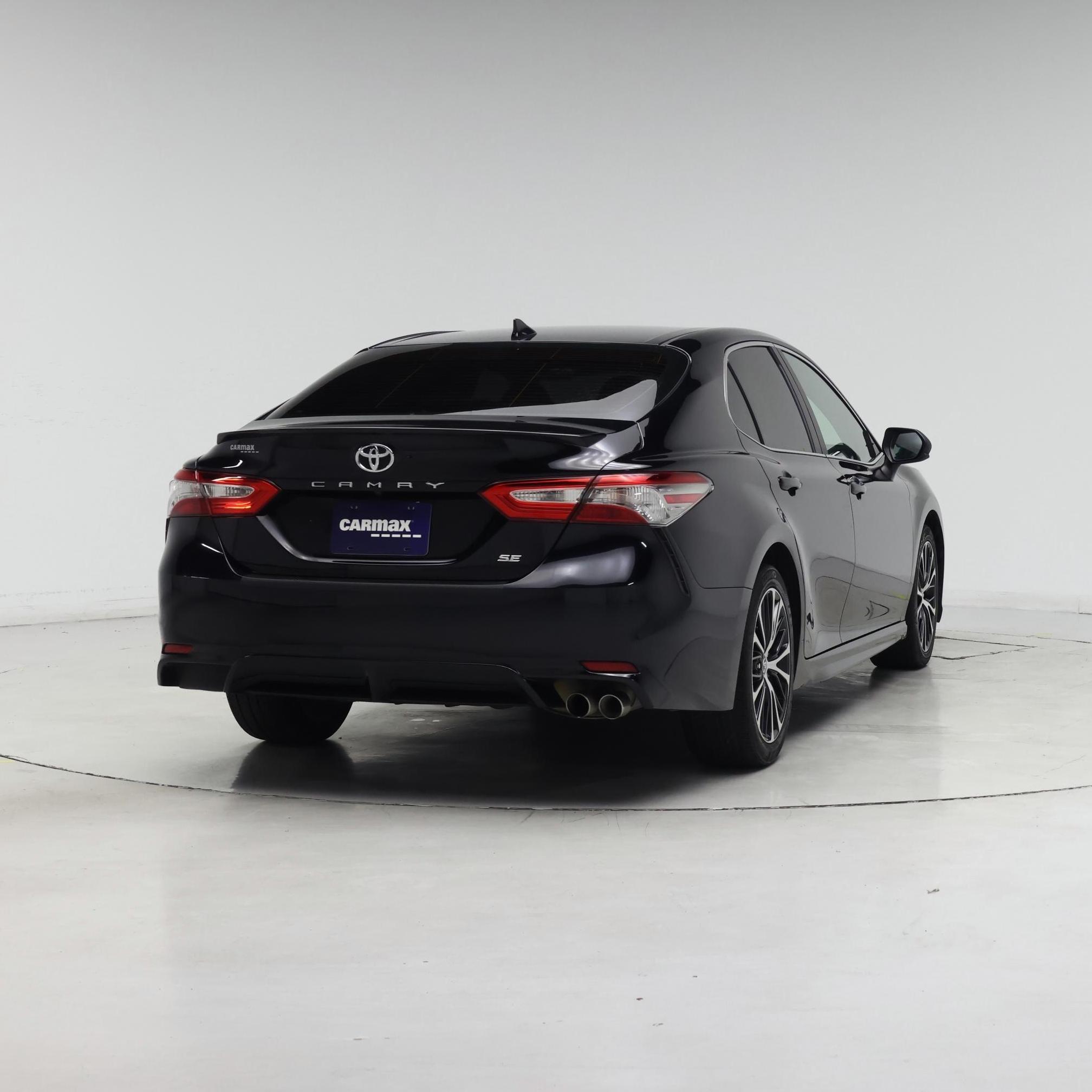 Thumbnail: 2019 Toyota Camry - 8