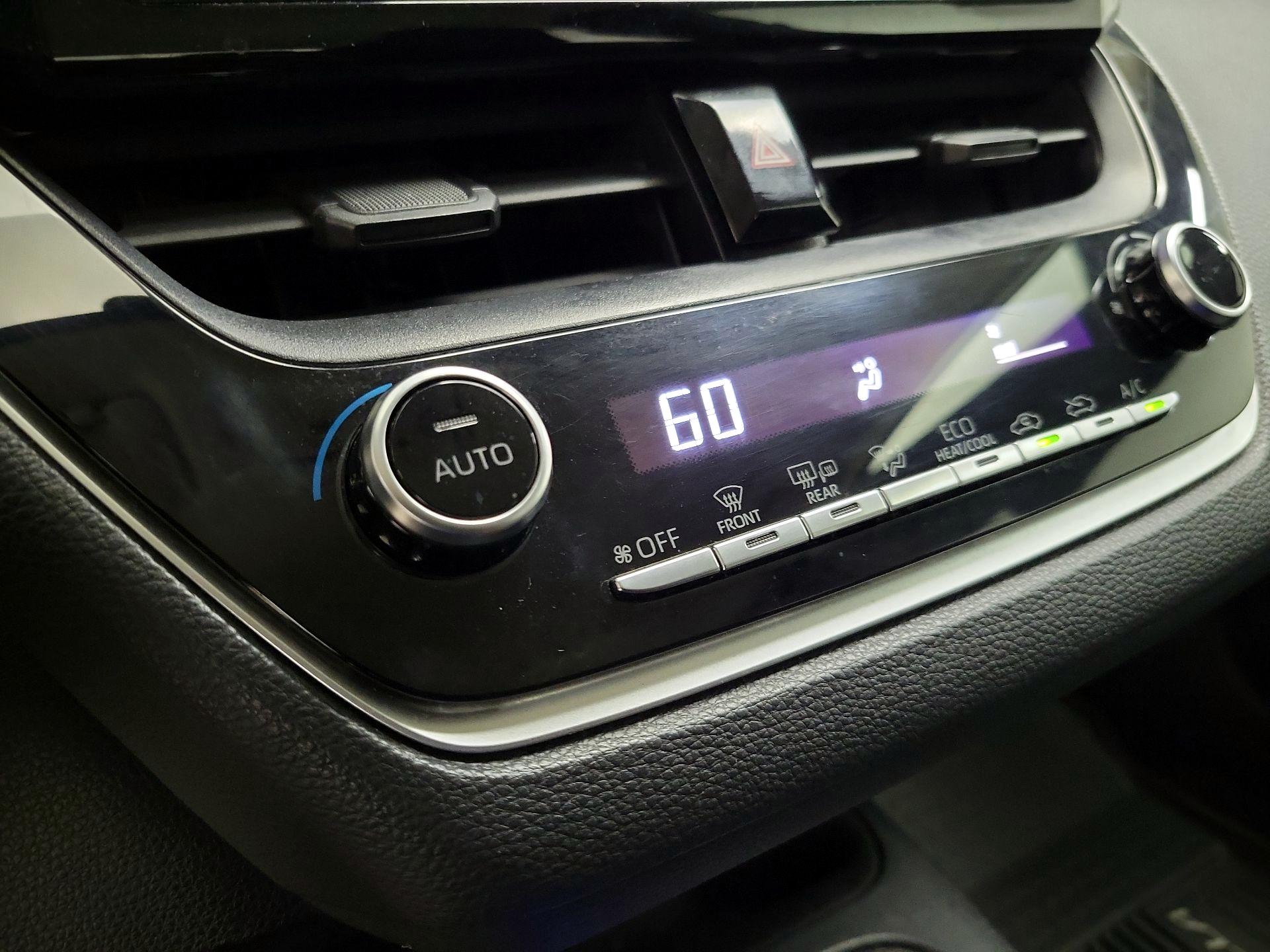 Thumbnail: 2020 Toyota Corolla - 16