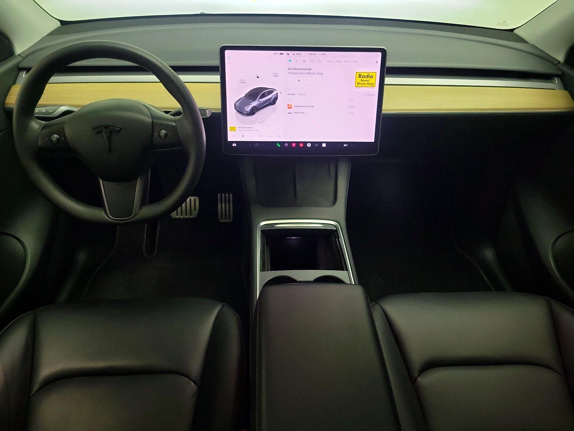 Thumbnail: 2022 Tesla Model Y - 9