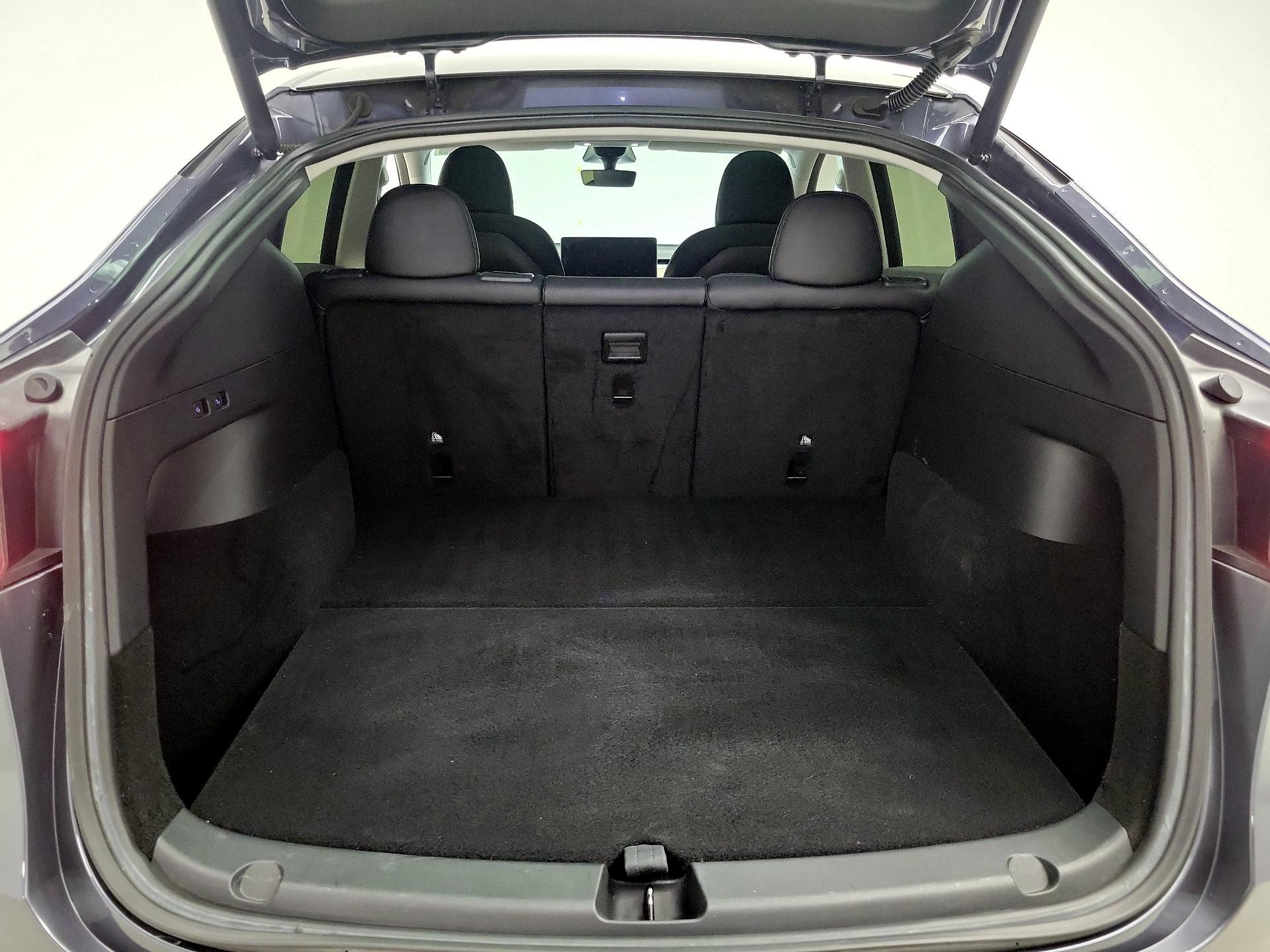 Thumbnail: 2022 Tesla Model Y - 20