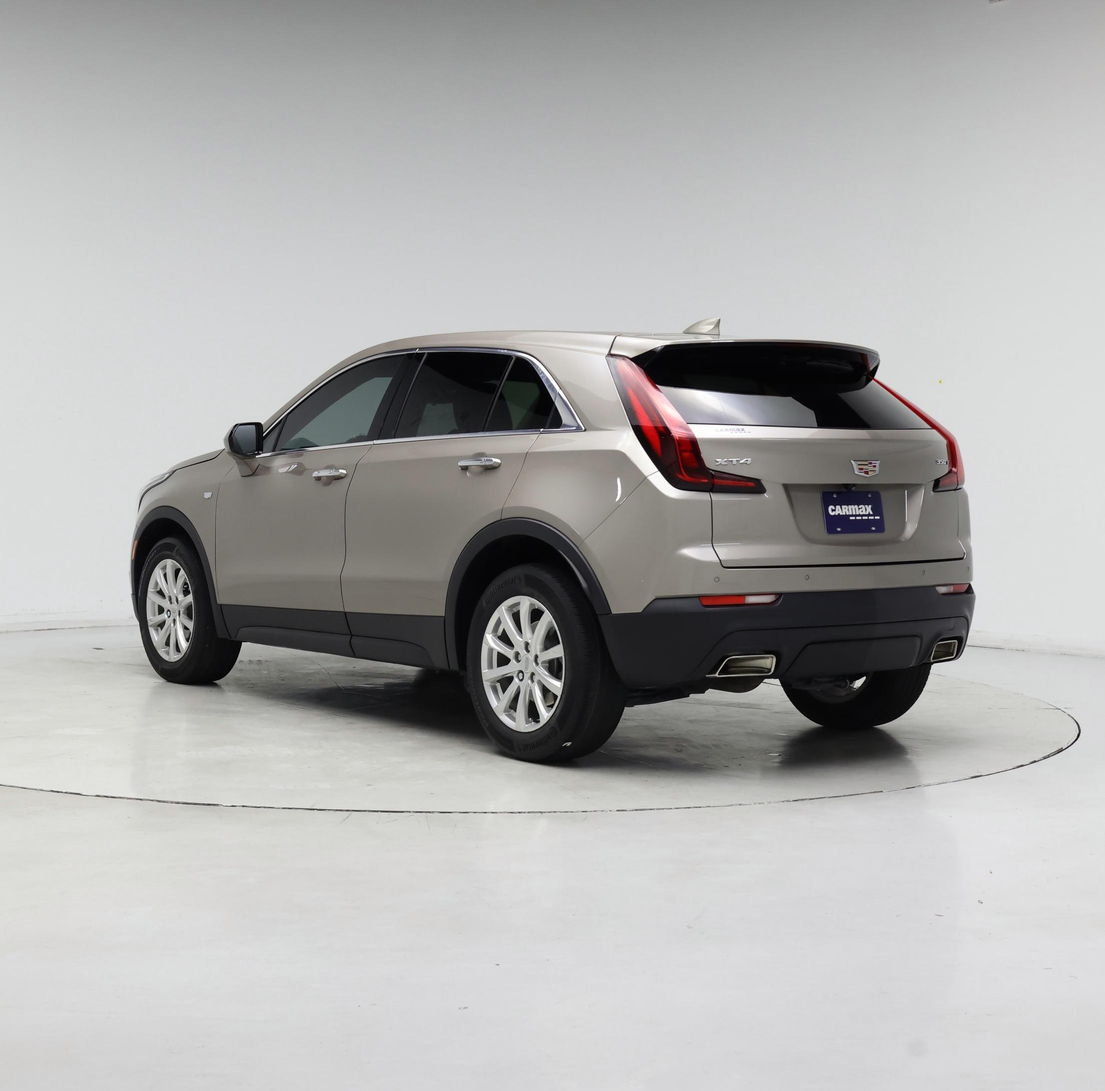 Thumbnail: 2023 Cadillac XT4 - 2