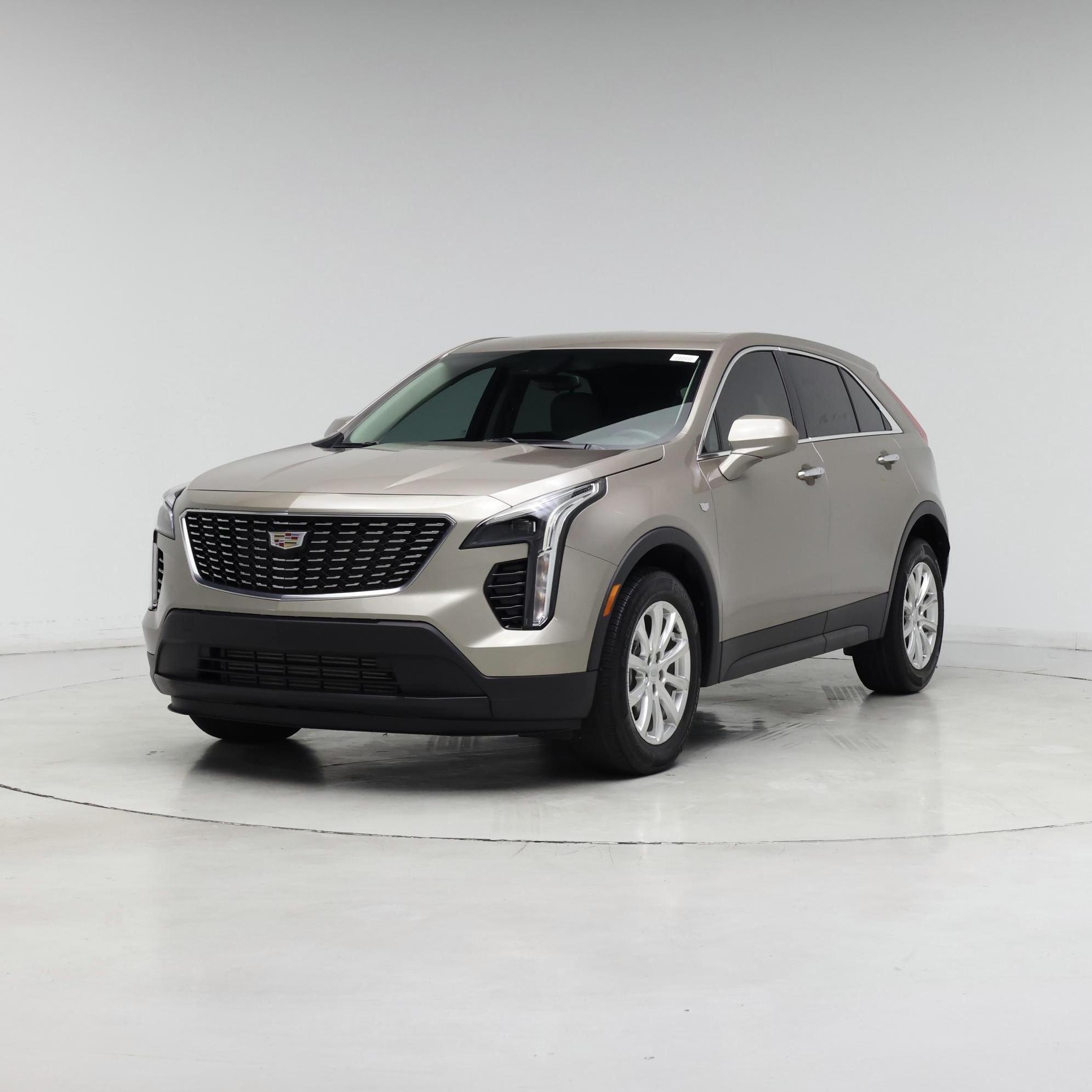Thumbnail: 2023 Cadillac XT4 - 4