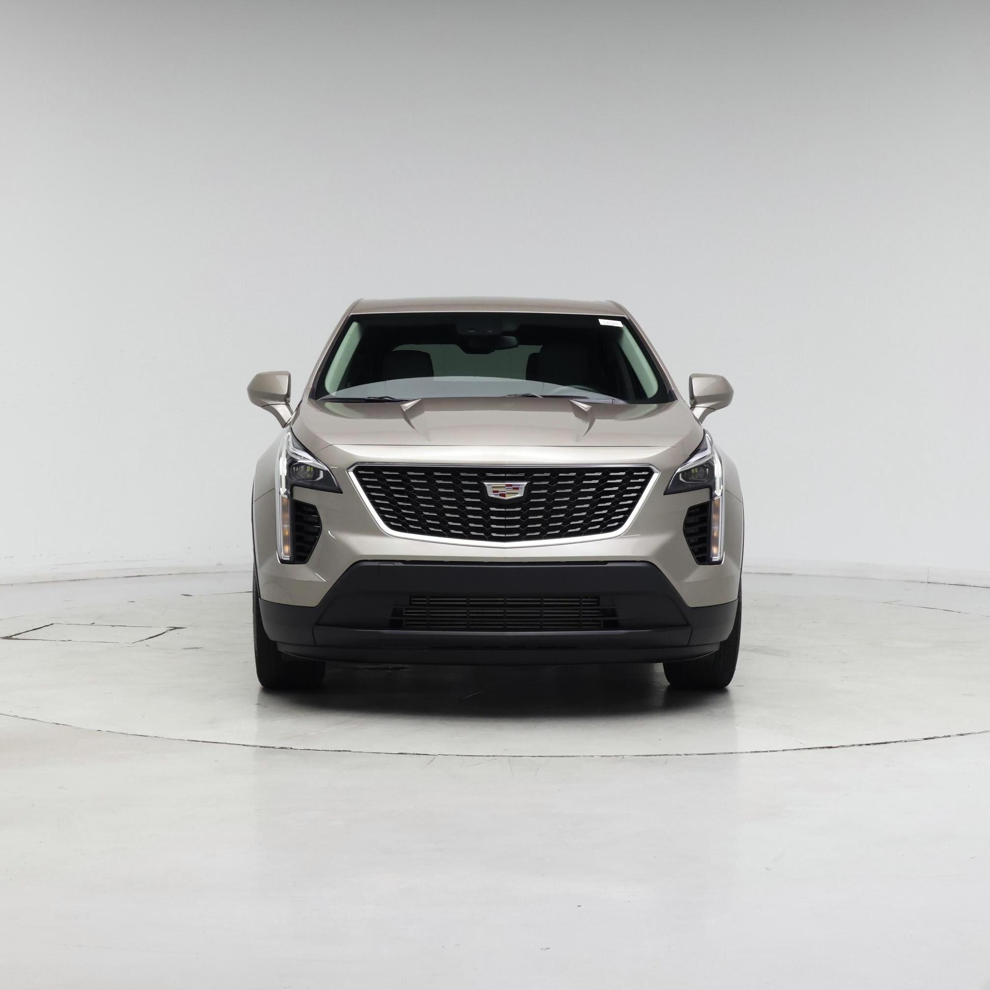 Thumbnail: 2023 Cadillac XT4 - 5