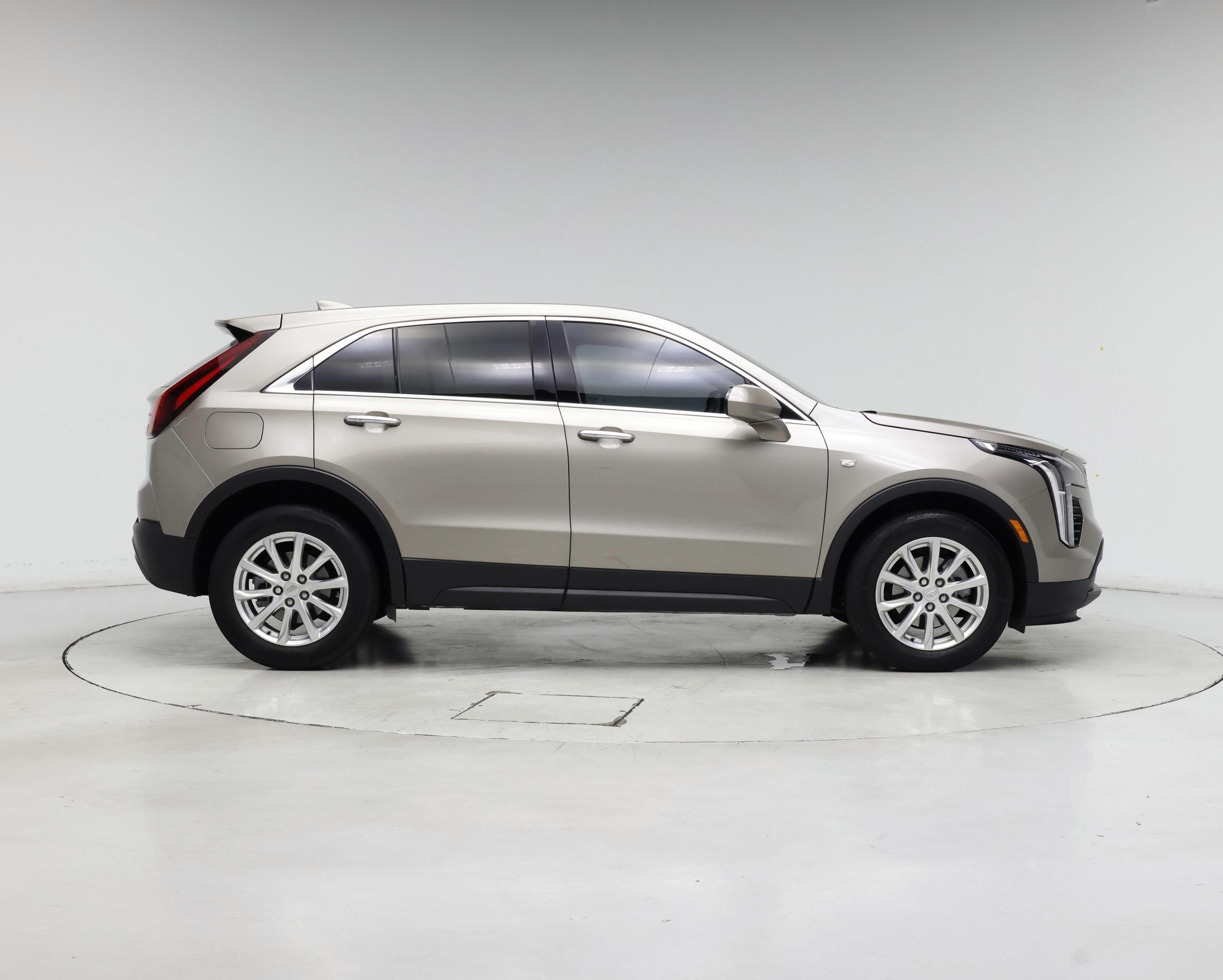 Thumbnail: 2023 Cadillac XT4 - 7