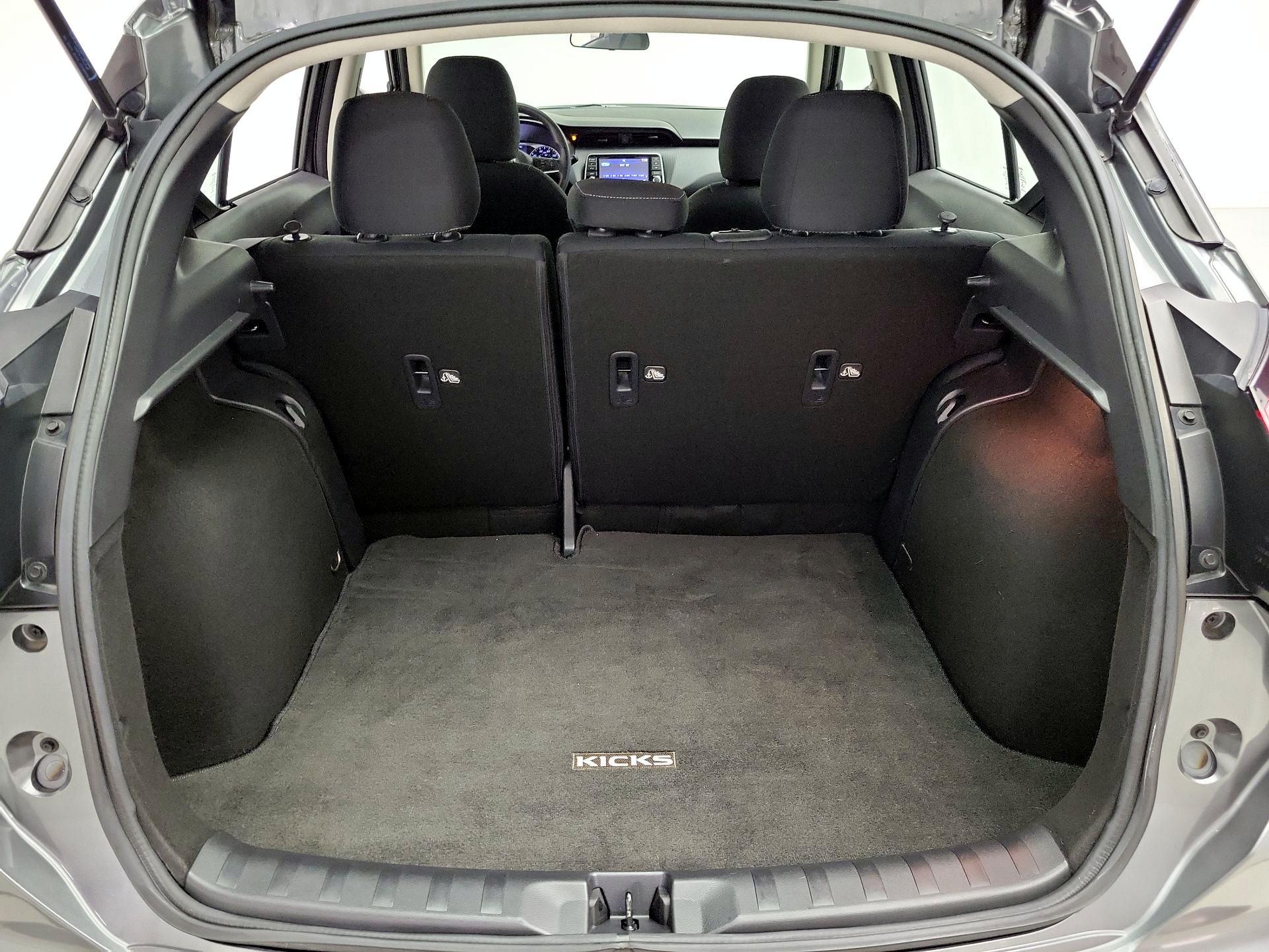 Thumbnail: 2021 Nissan Kicks - 20