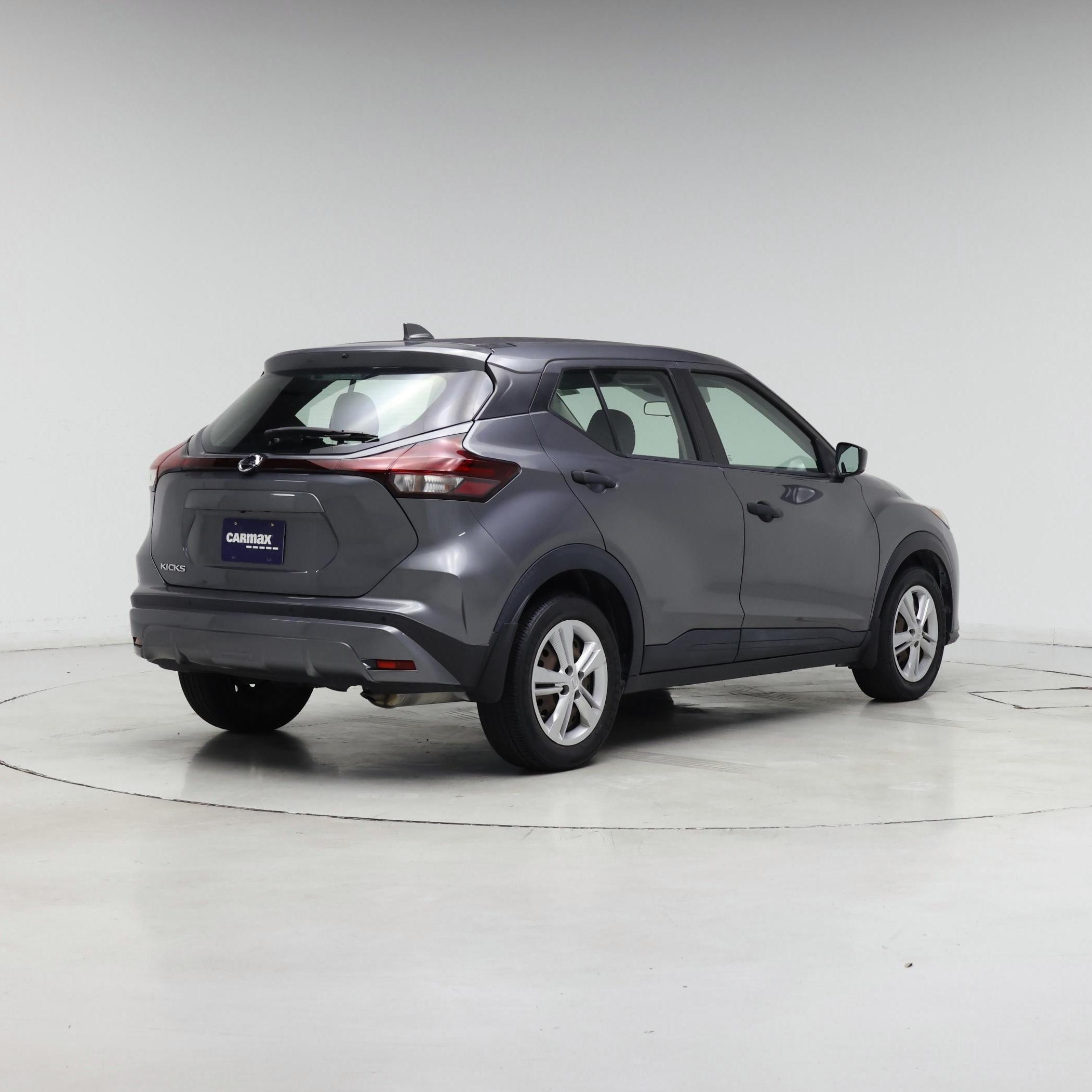 Thumbnail: 2021 Nissan Kicks - 8