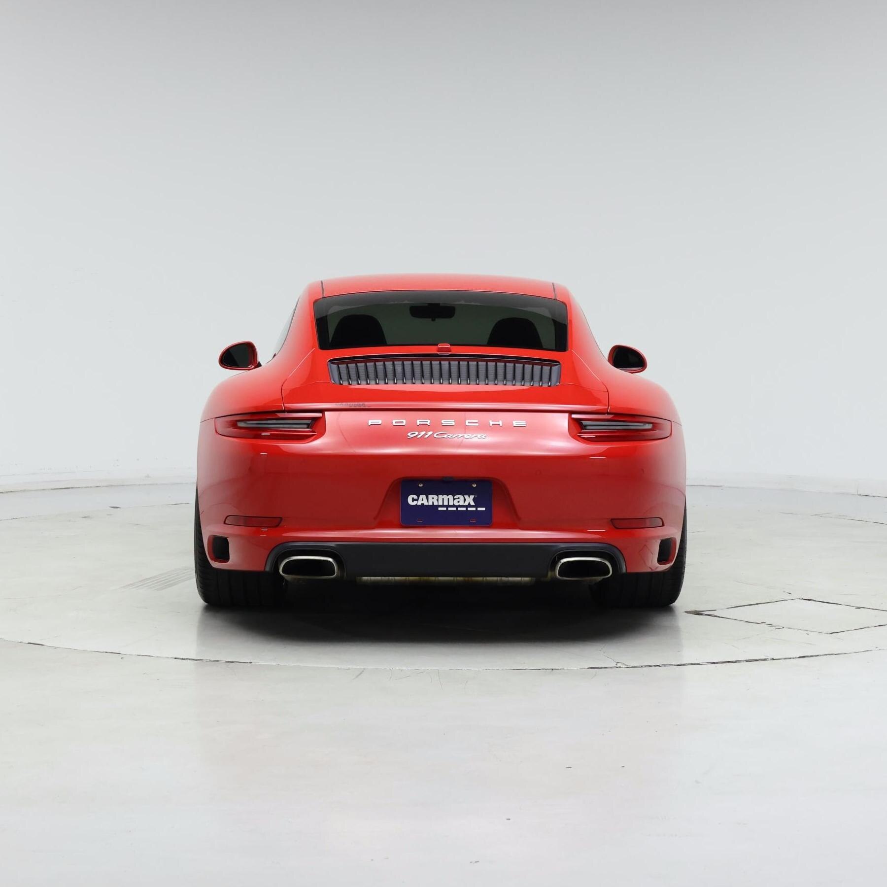 Thumbnail: 2018 Porsche 911 - 6