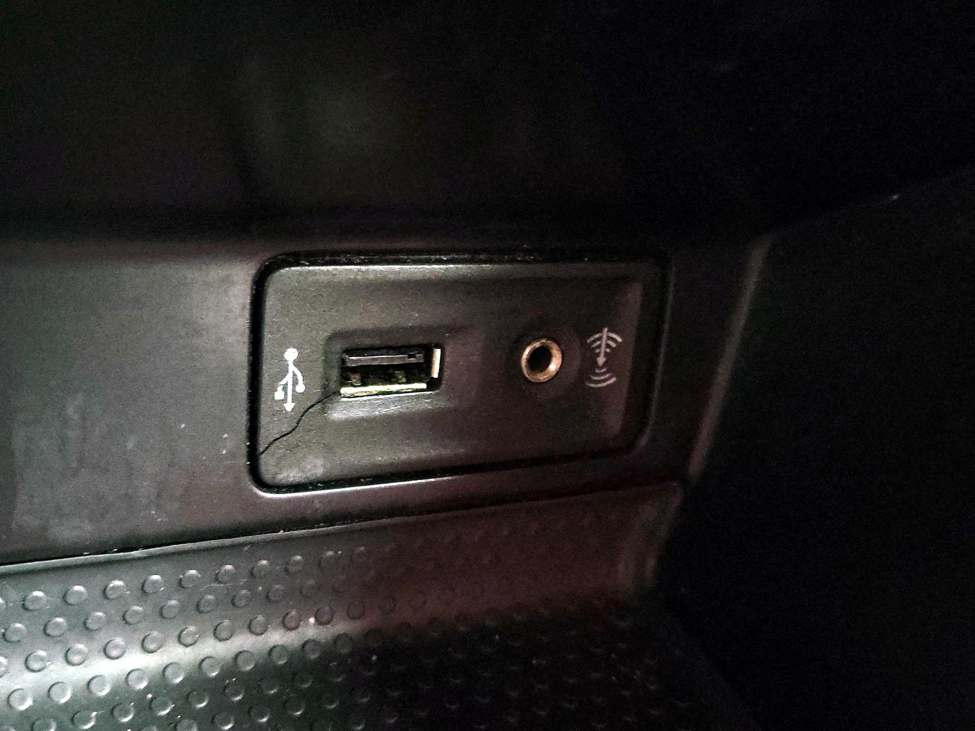 Thumbnail: 2017 Volkswagen Beetle - 18