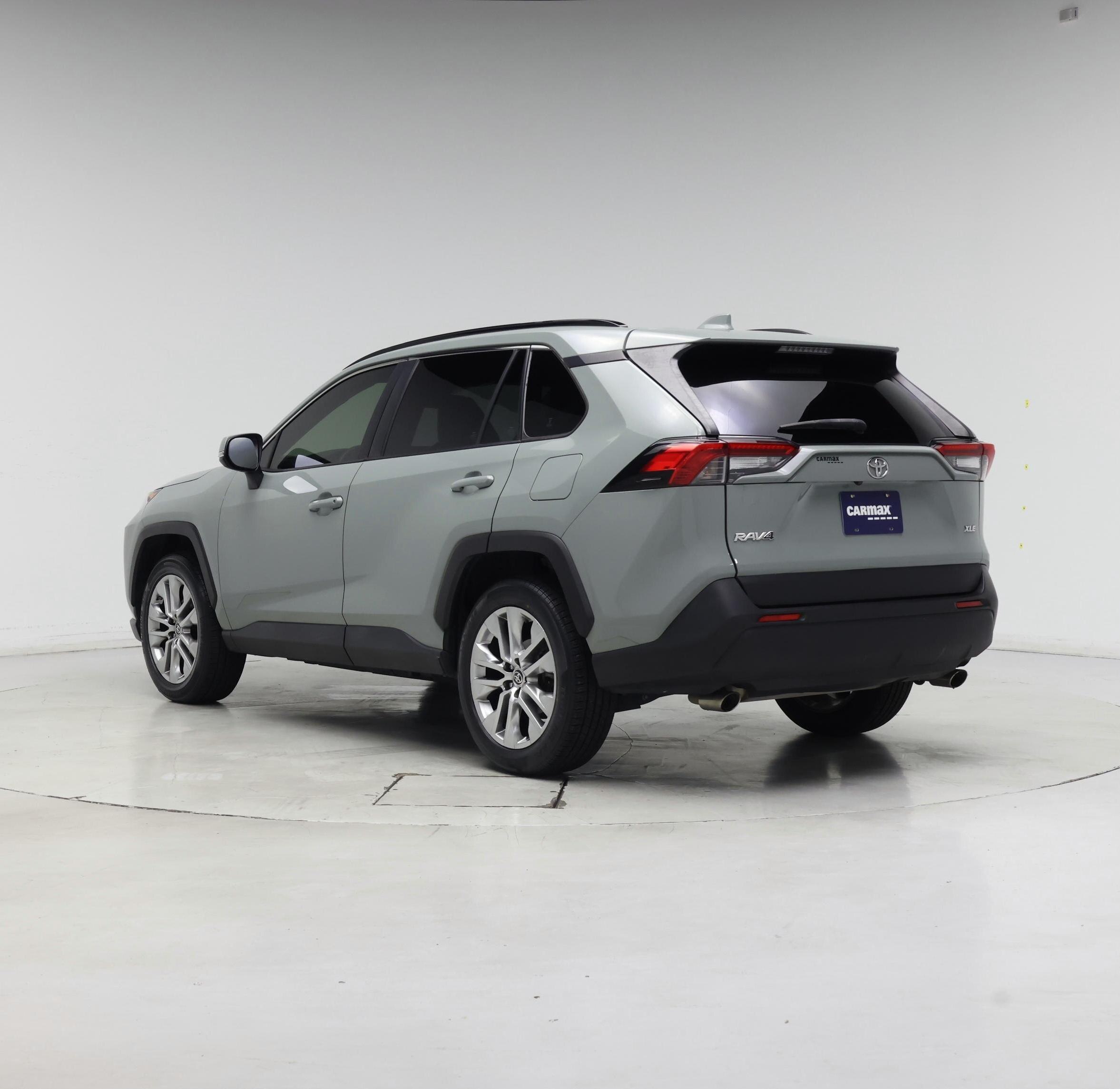 Thumbnail: 2019 Toyota RAV4 - 2