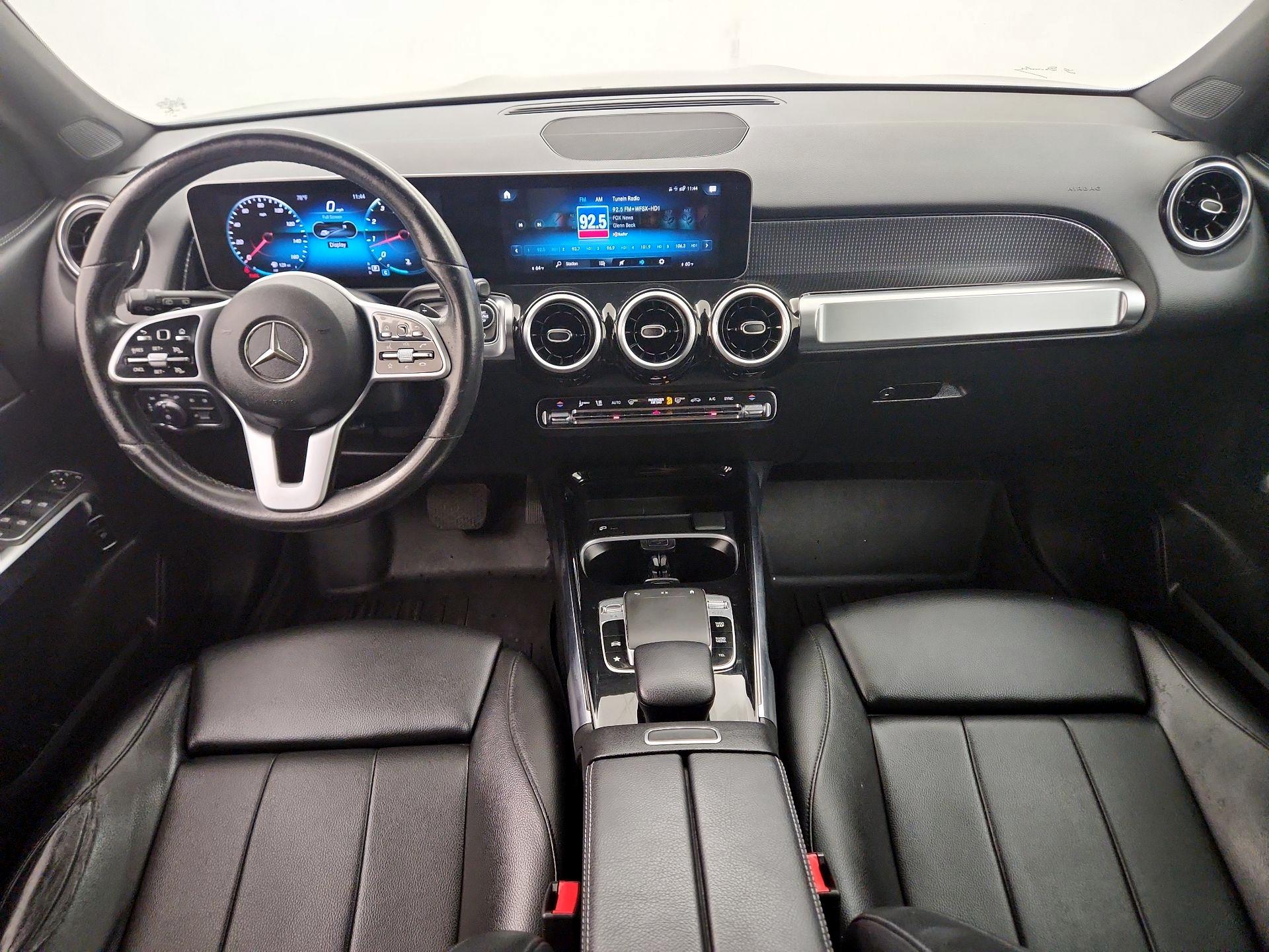 Thumbnail: 2020 Mercedes-Benz GLB - 9