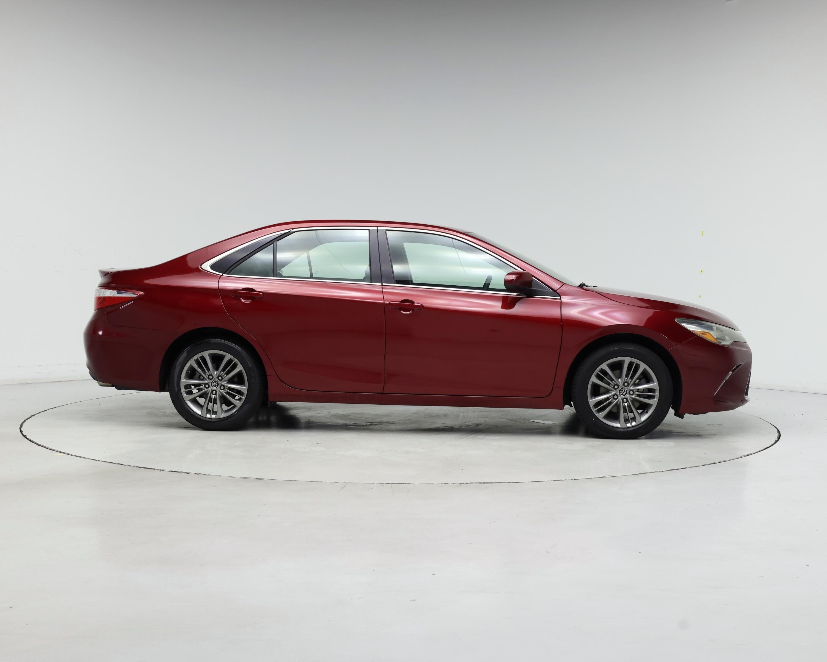 Thumbnail: 2015 Toyota Camry - 7