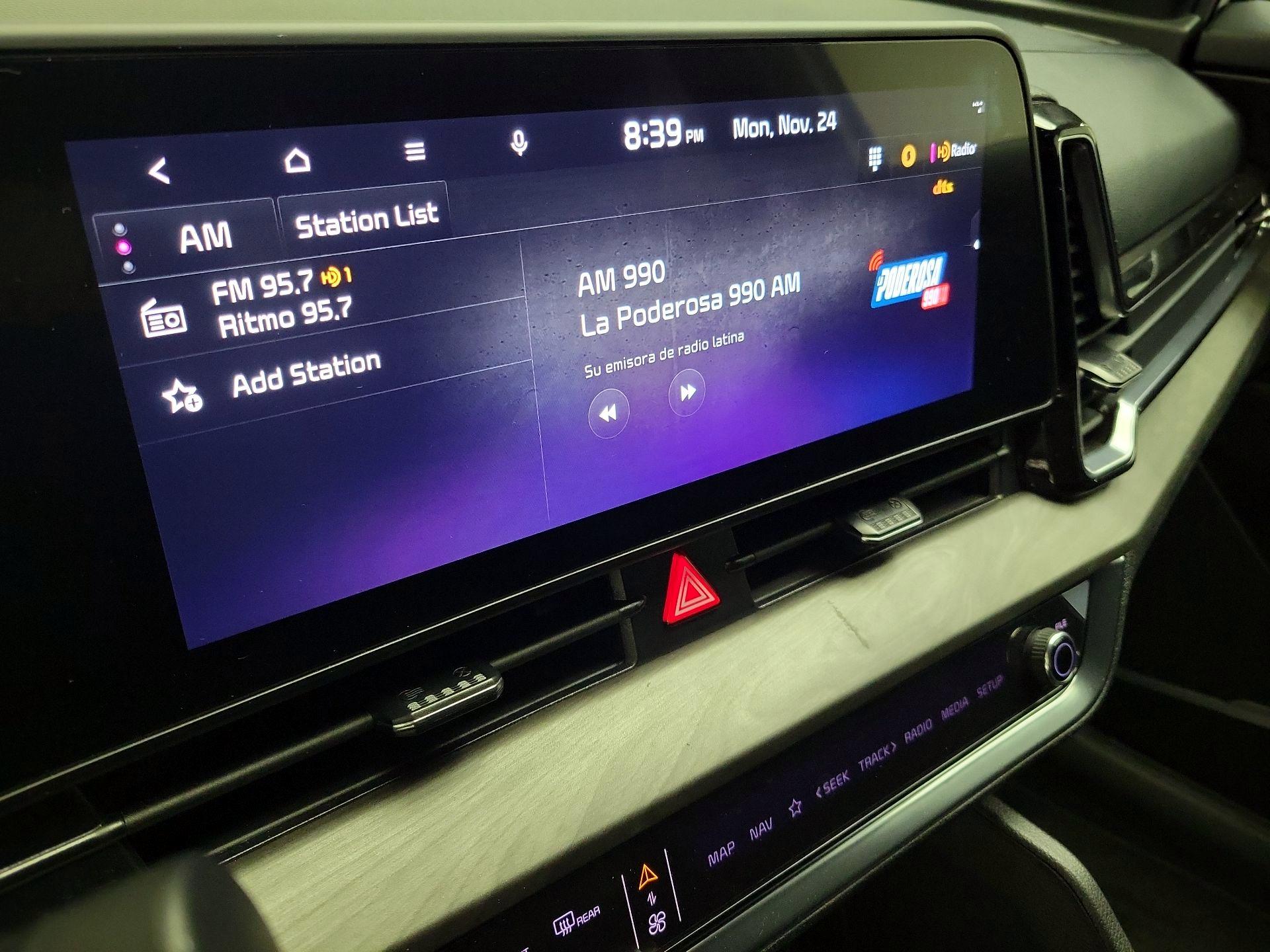 Thumbnail: 2023 Kia Sportage - 16