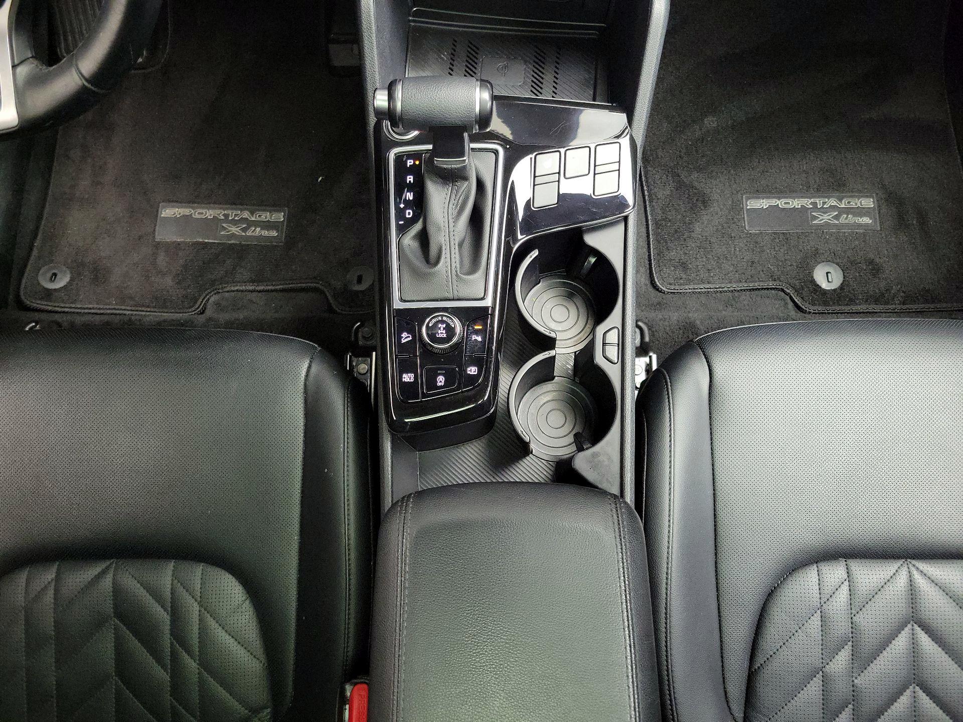 Thumbnail: 2023 Kia Sportage - 18