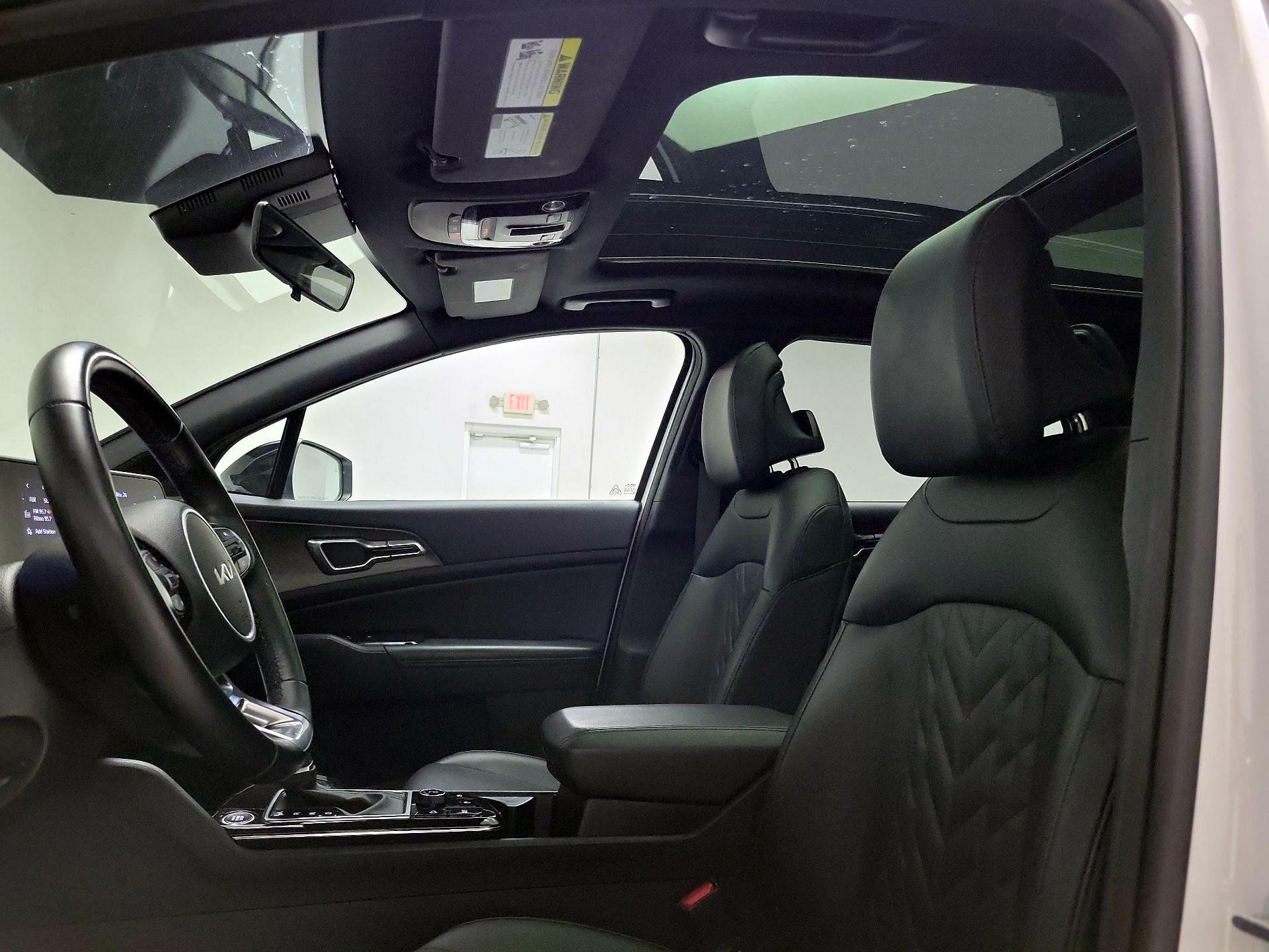 Thumbnail: 2023 Kia Sportage - 20