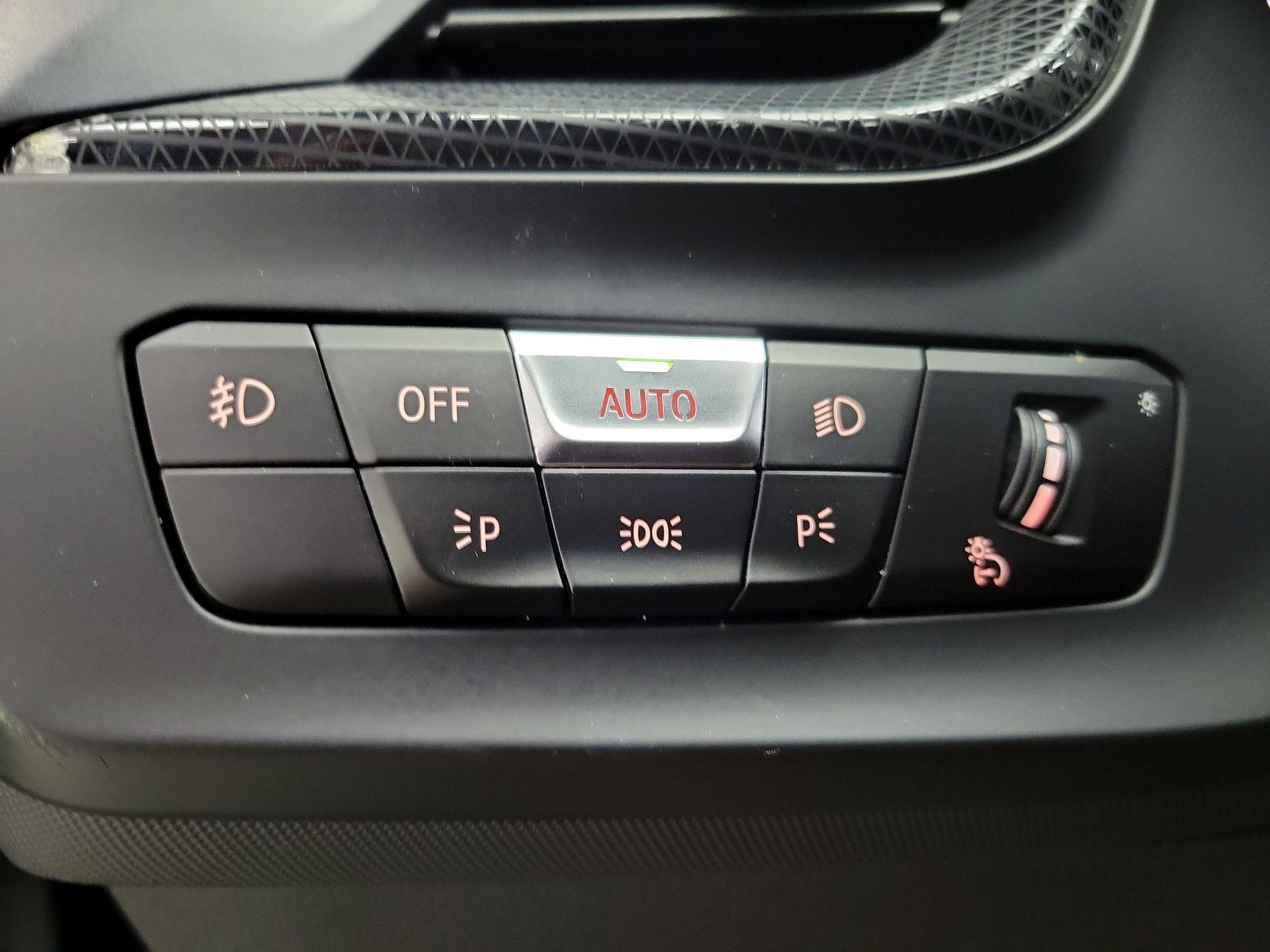 Thumbnail: 2021 BMW 2 Series - 13