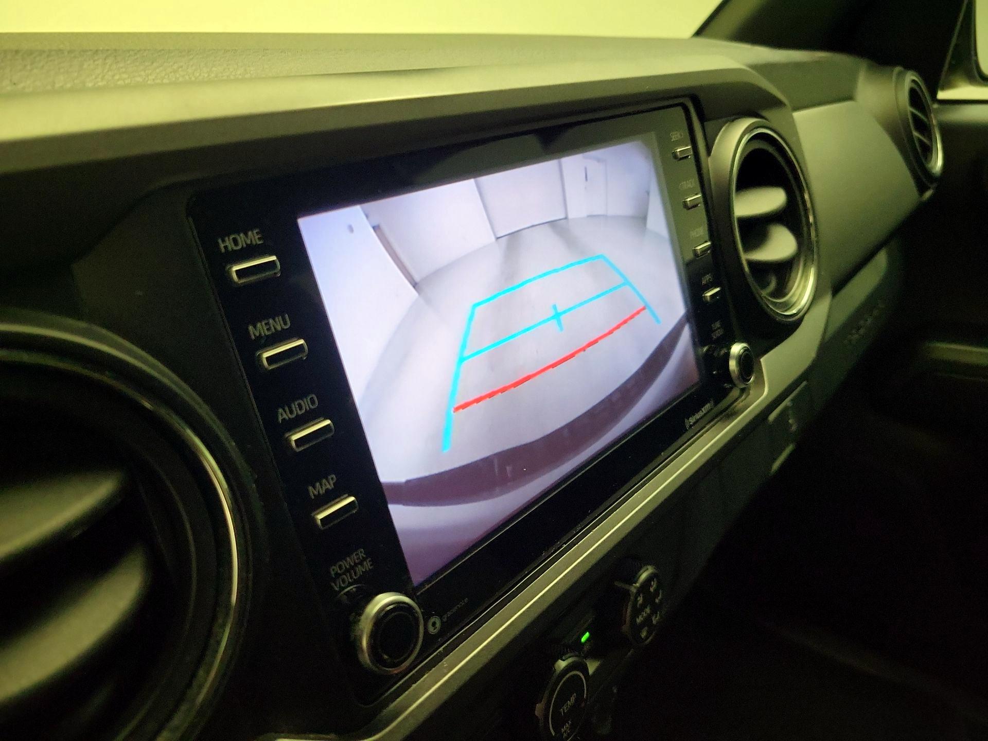 Thumbnail: 2020 Toyota Tacoma - 14