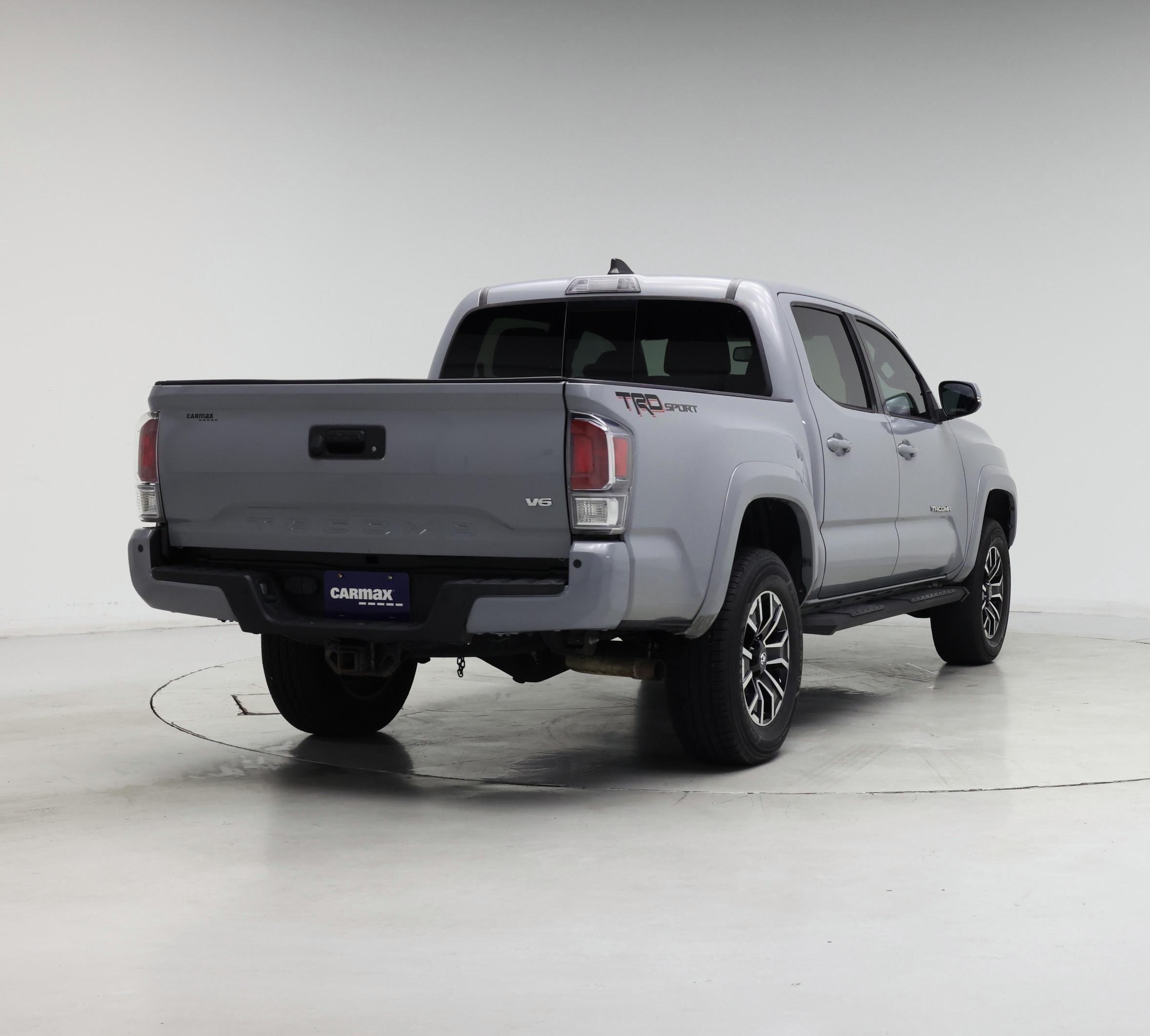 Thumbnail: 2020 Toyota Tacoma - 8