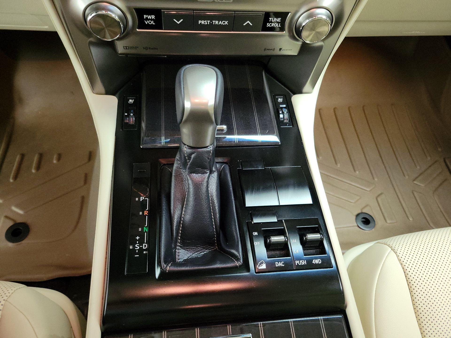 Thumbnail: 2021 Lexus GX - 18