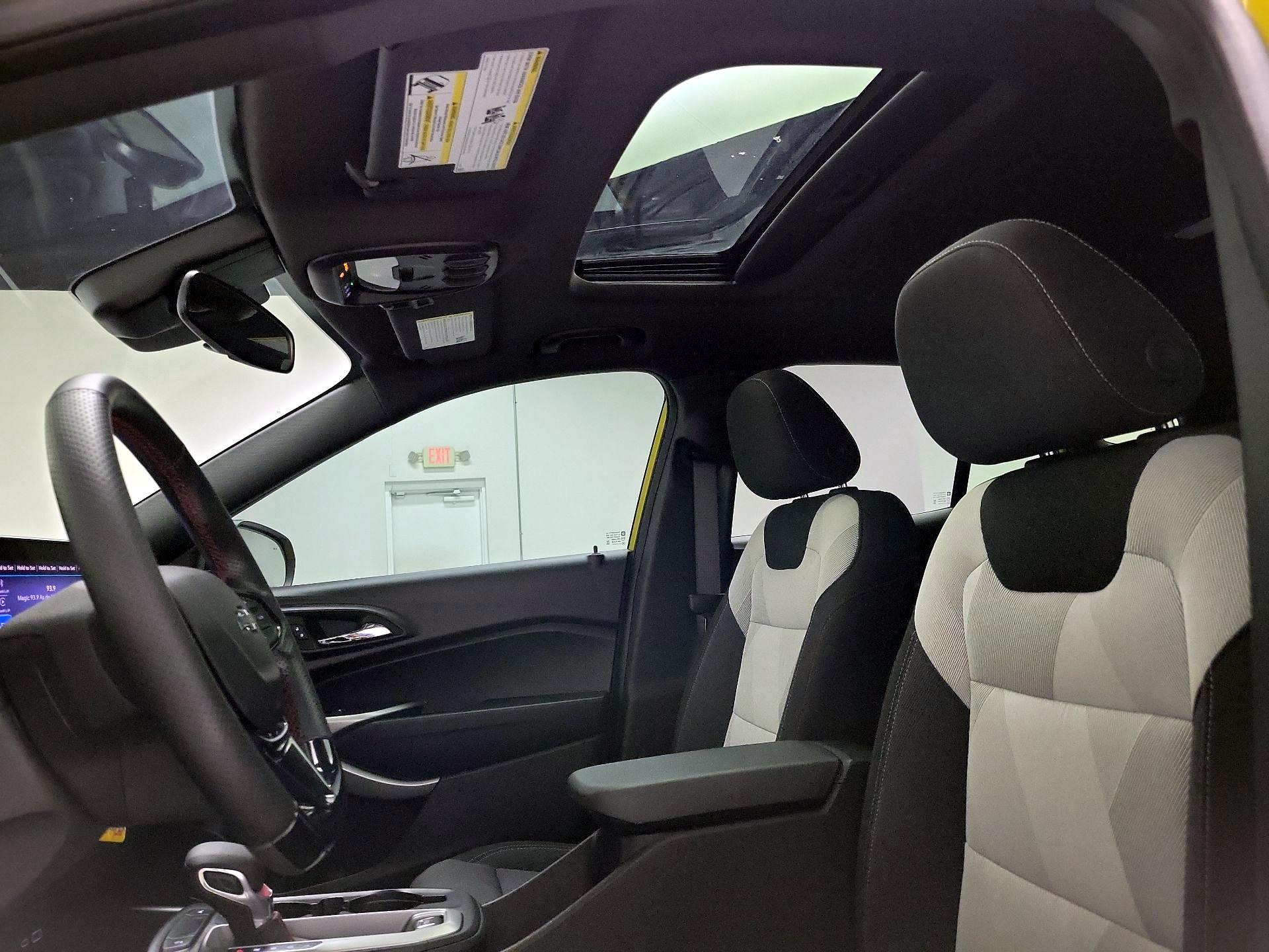 Thumbnail: 2025 Chevrolet Trax - 19