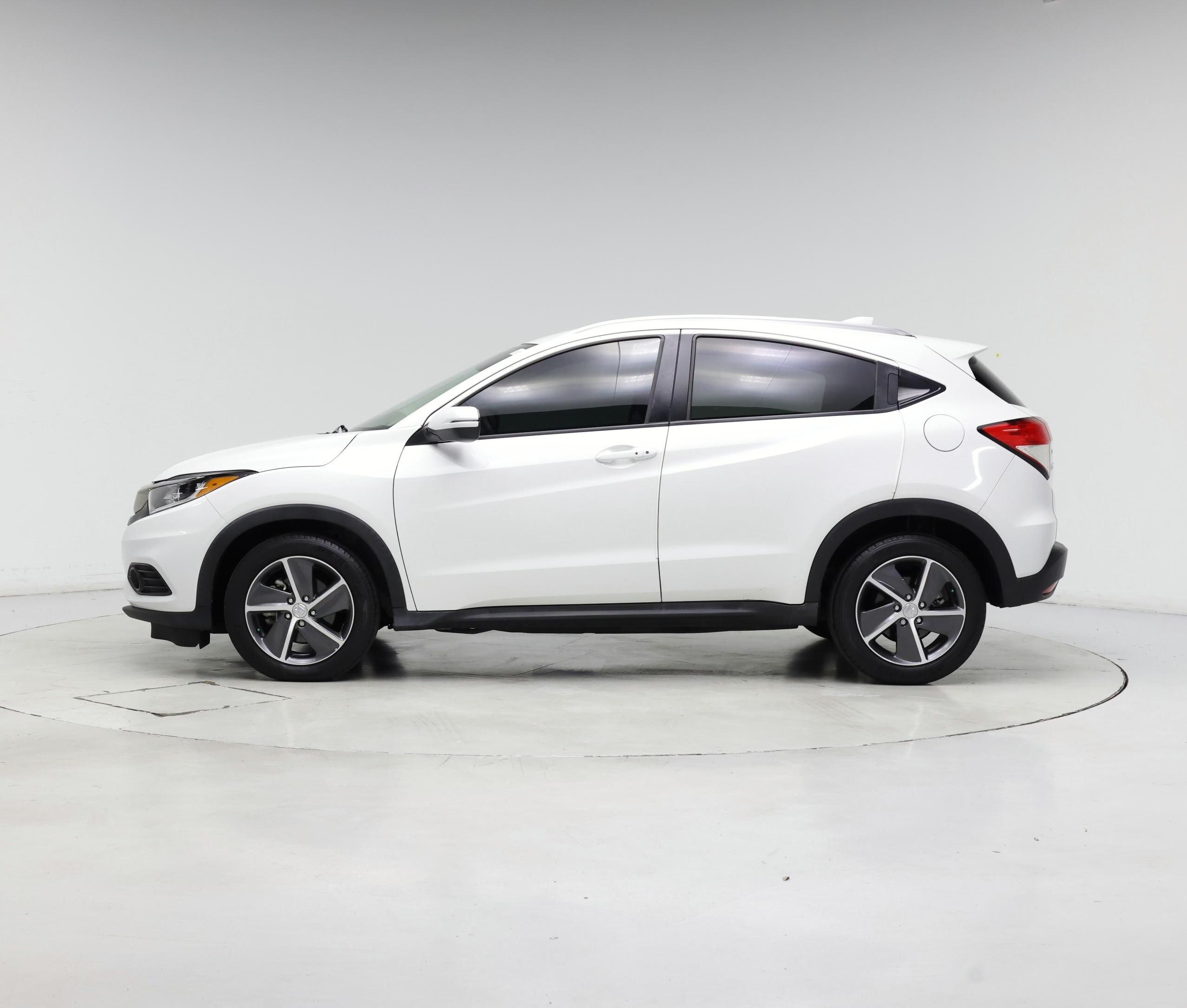 Thumbnail: 2021 Honda HR-V - 3